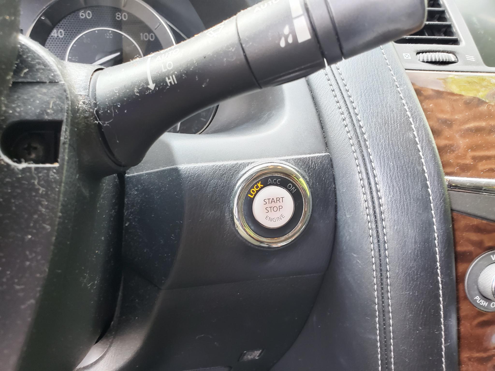 Nissan Armada 4x2 SL 2018