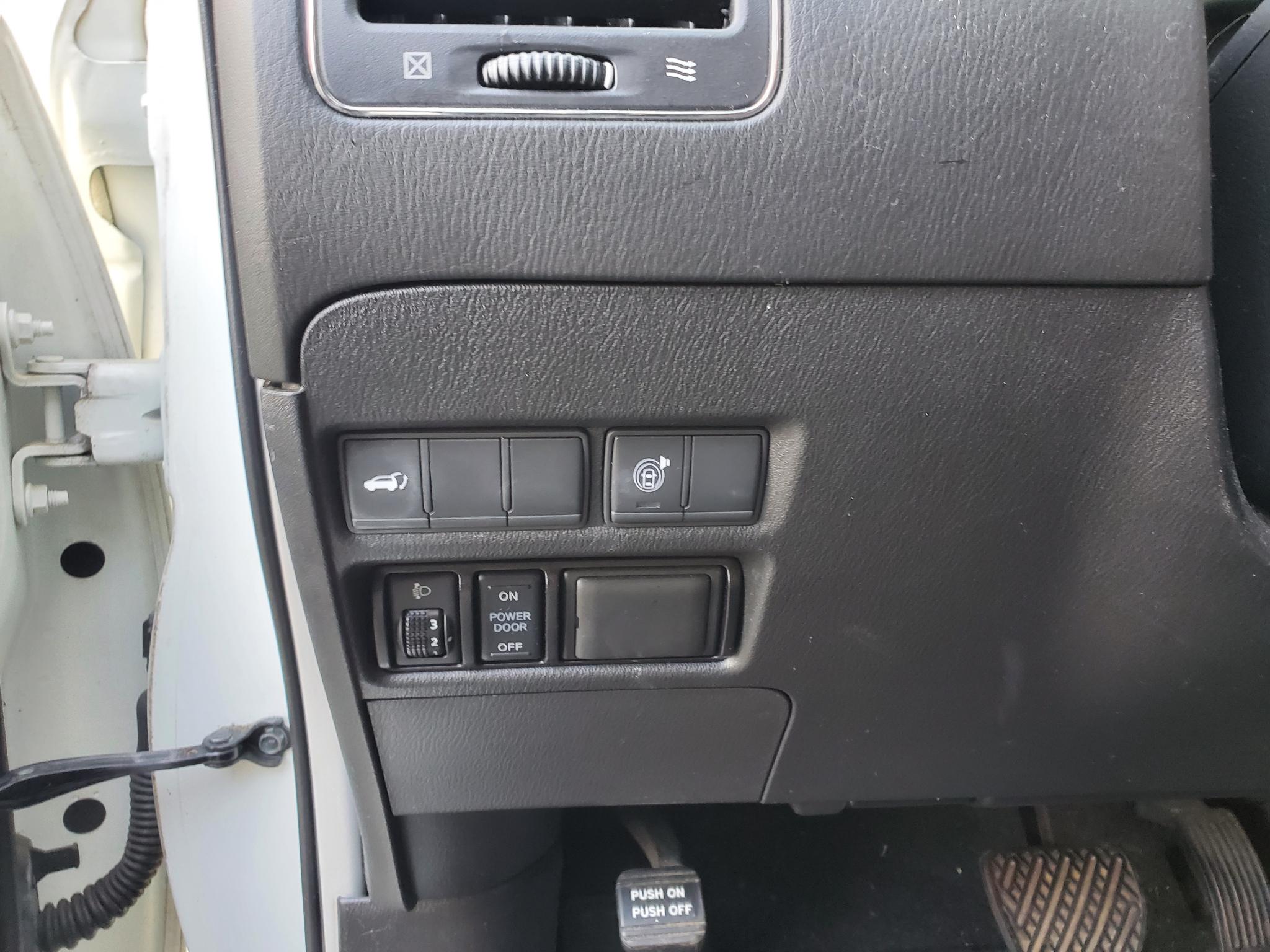 Nissan Armada 4x2 SL 2018