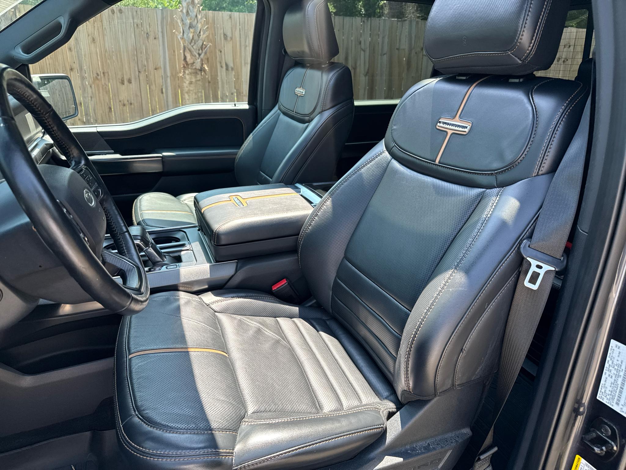 Ford F-150  2022