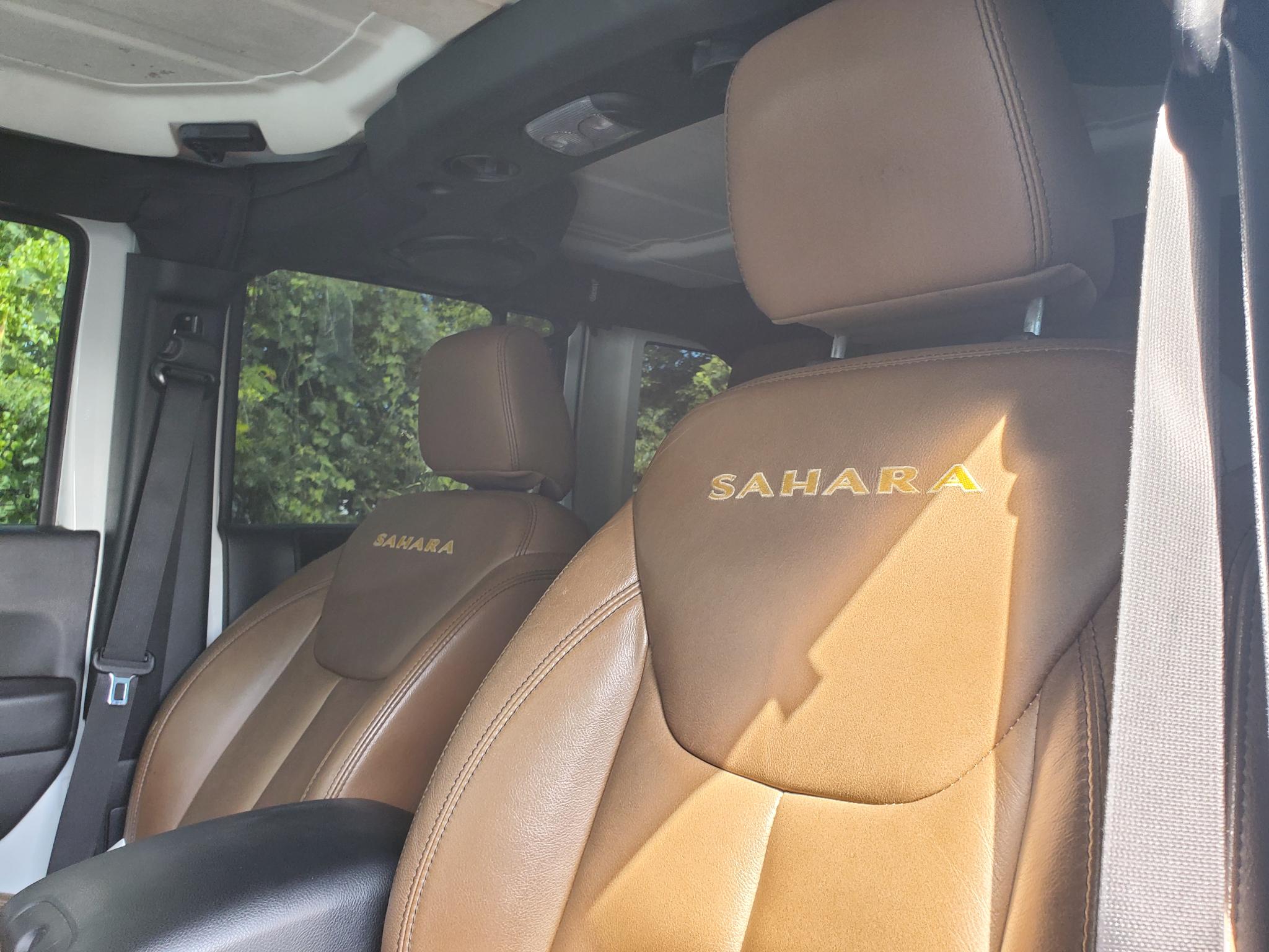 Jeep Wrangler Unlimited 4WD 4dr Sahara 2014