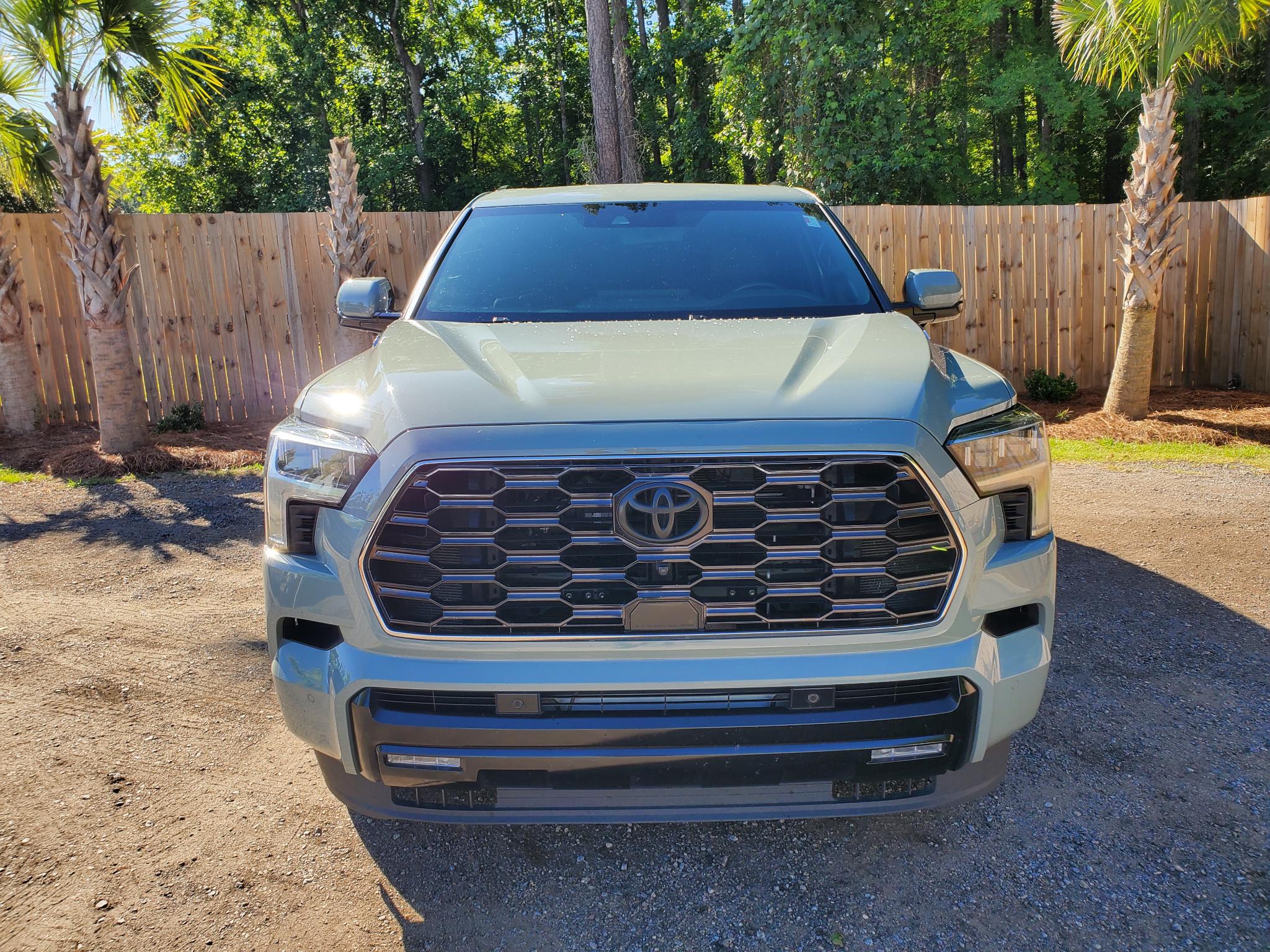 Toyota Sequoia  2024
