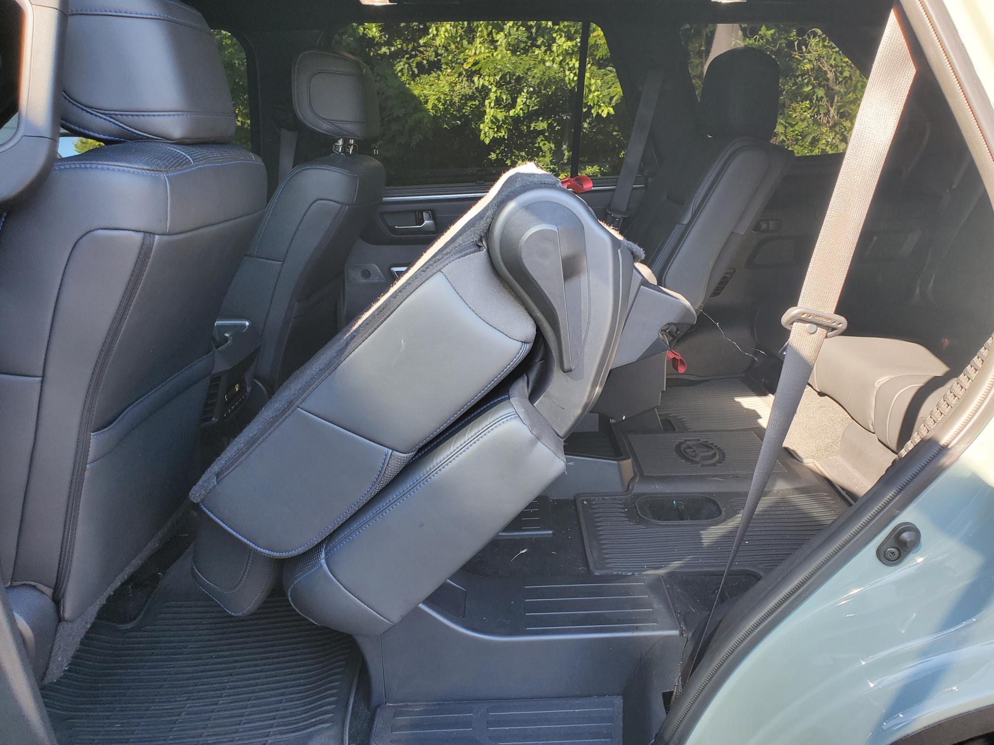 Toyota Sequoia  2024