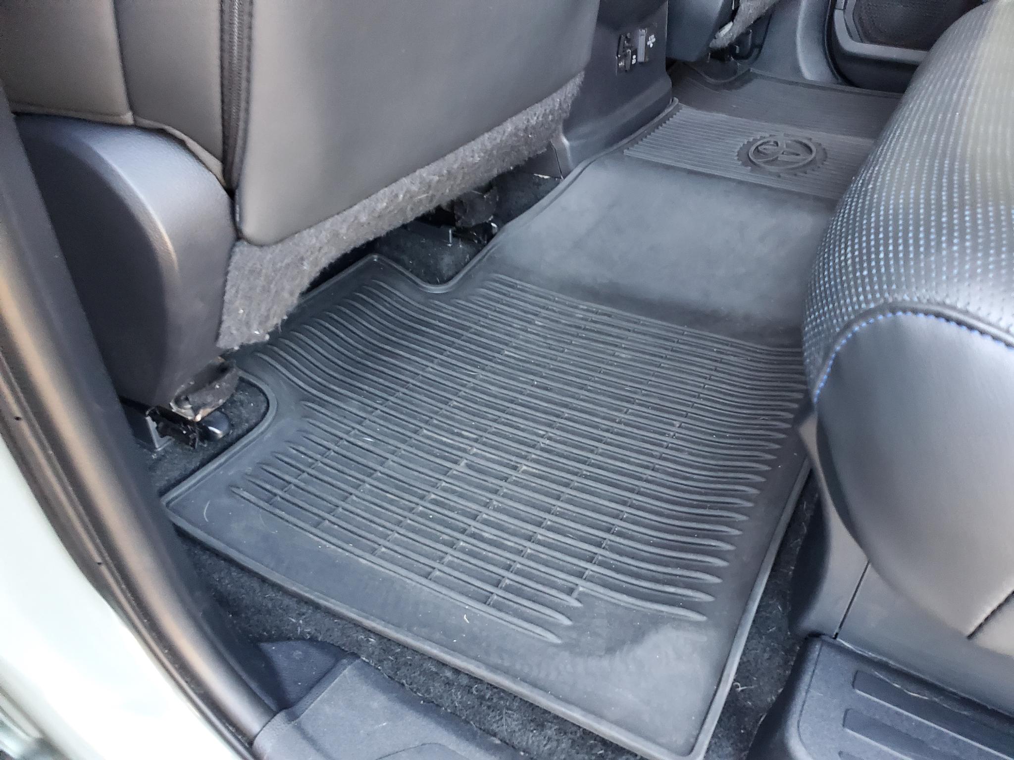 Toyota Sequoia  2024