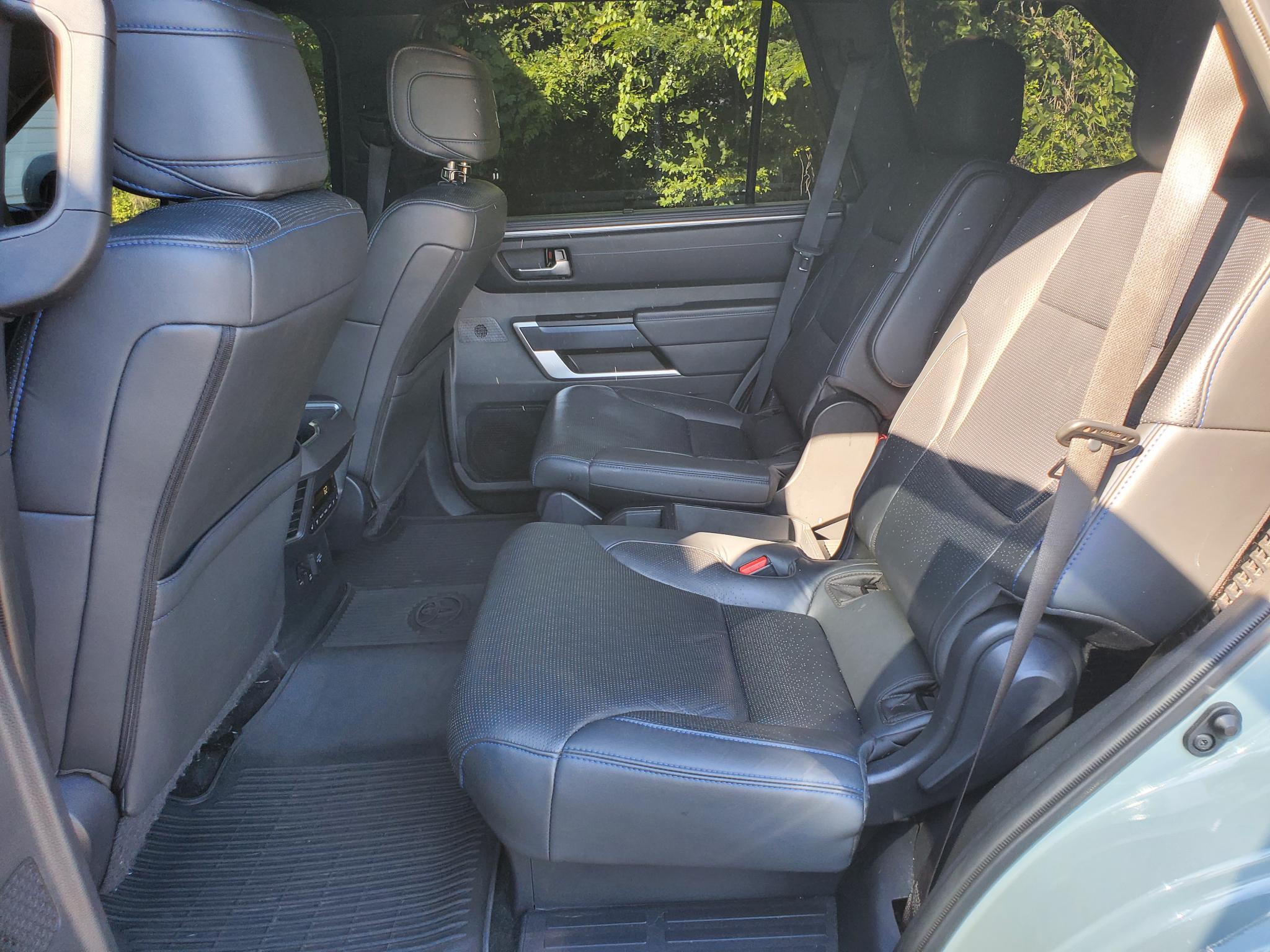 Toyota Sequoia  2024