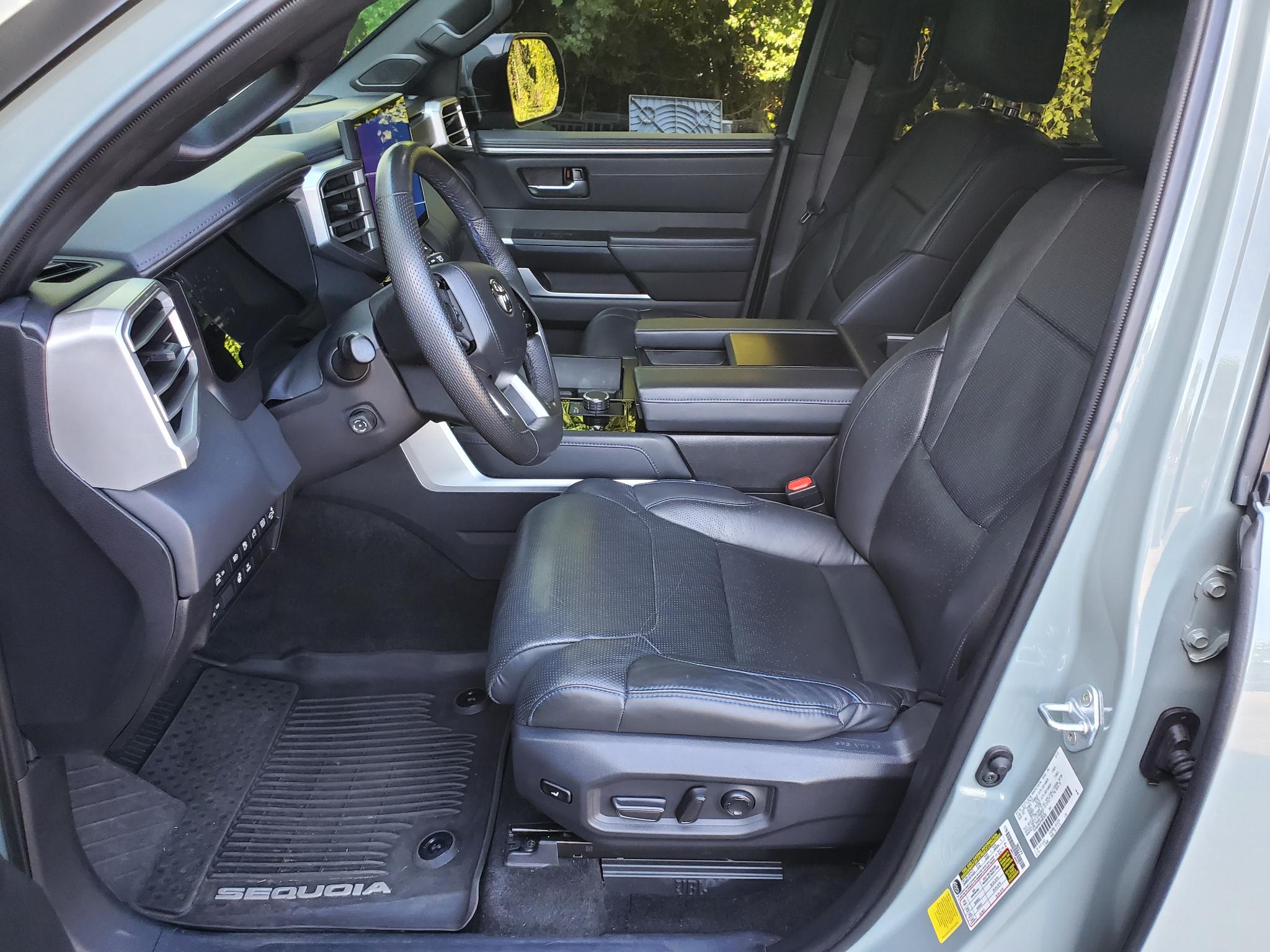 Toyota Sequoia  2024