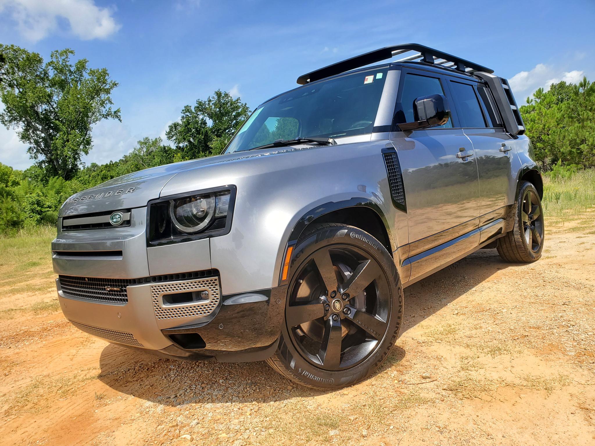 Land Rover Defender 110 X-Dynamic SE AWD 2023