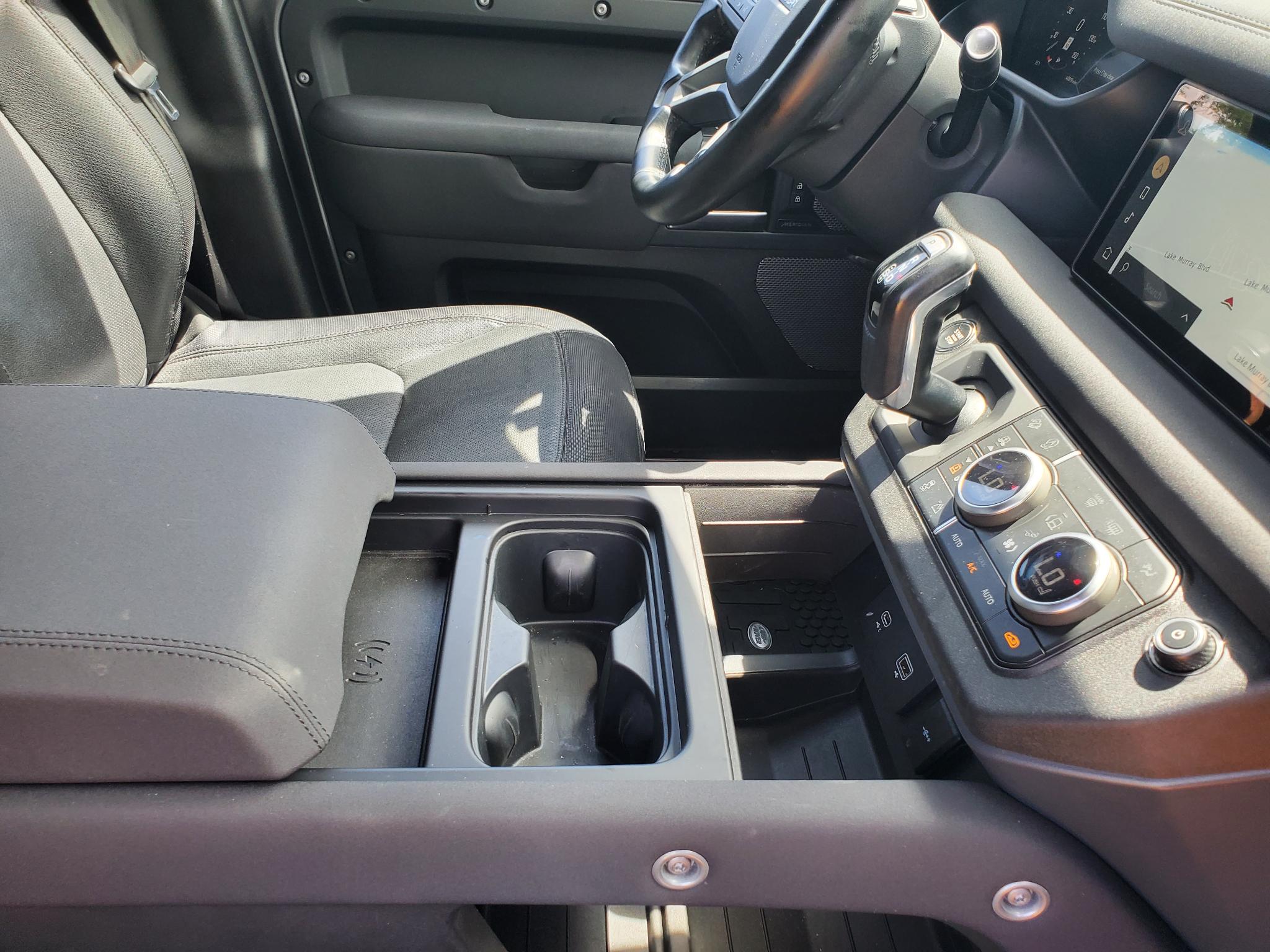 Land Rover Defender 110 X-Dynamic SE AWD 2023