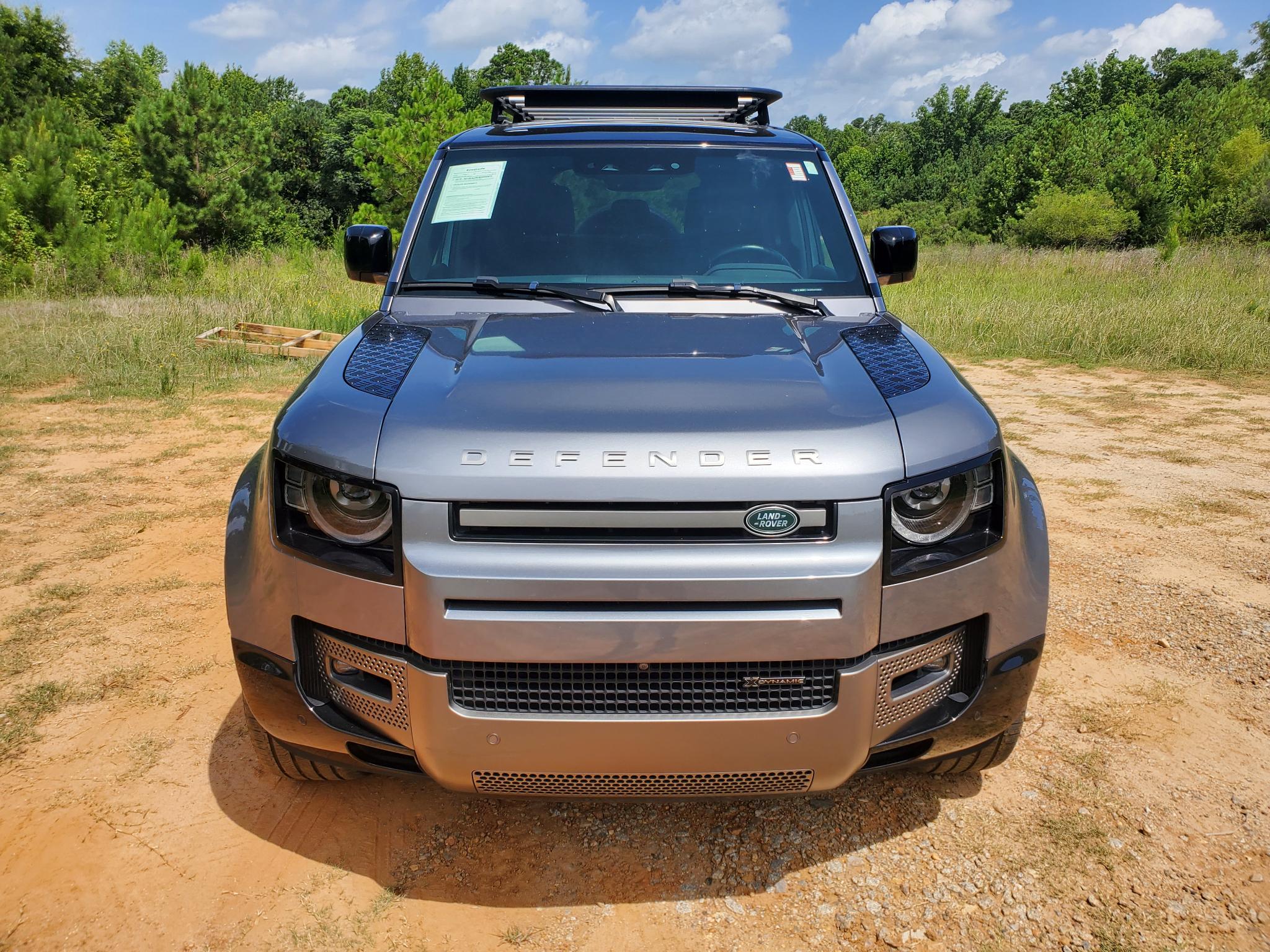 Land Rover Defender 110 X-Dynamic SE AWD 2023