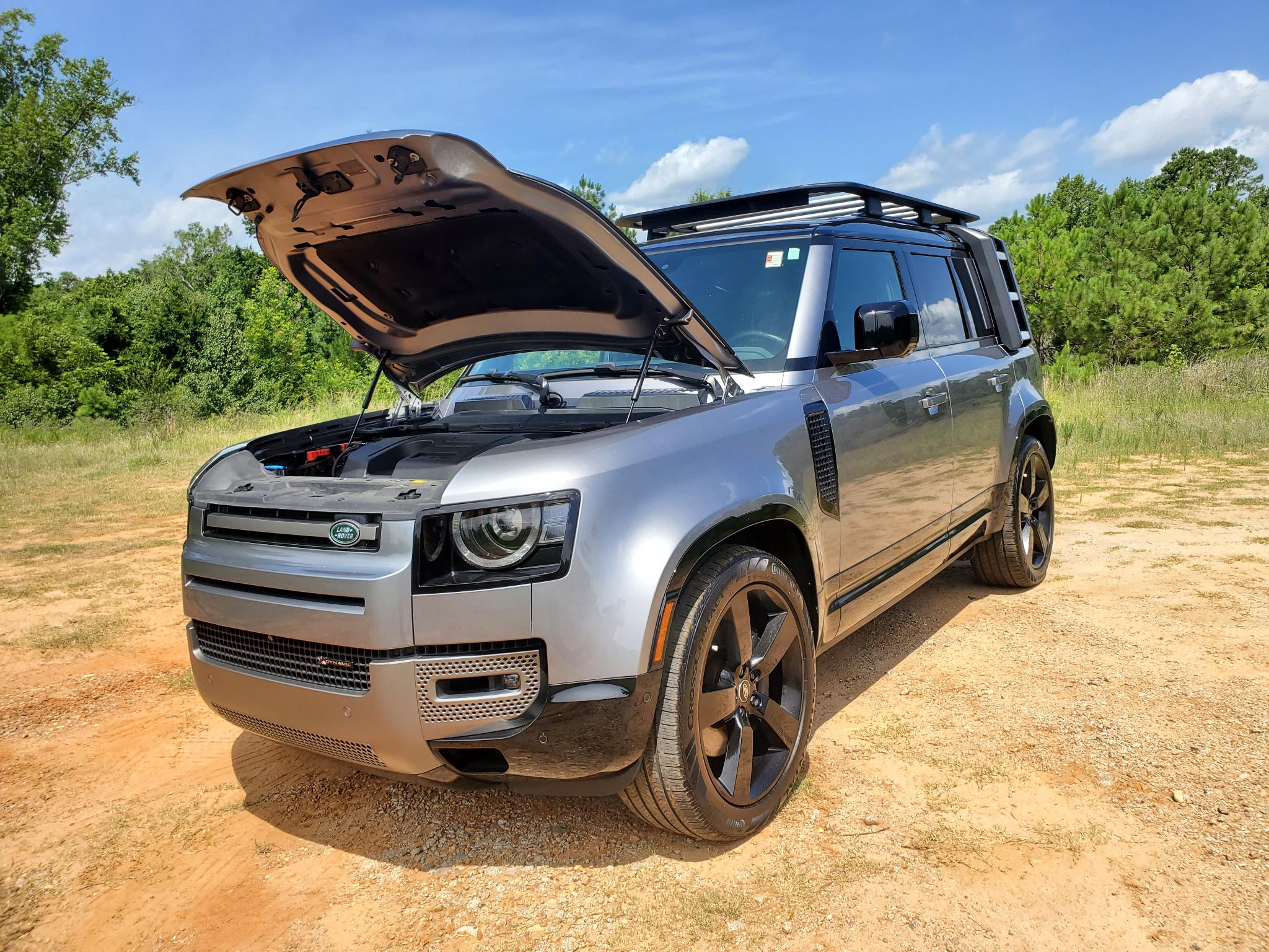 Land Rover Defender 110 X-Dynamic SE AWD 2023