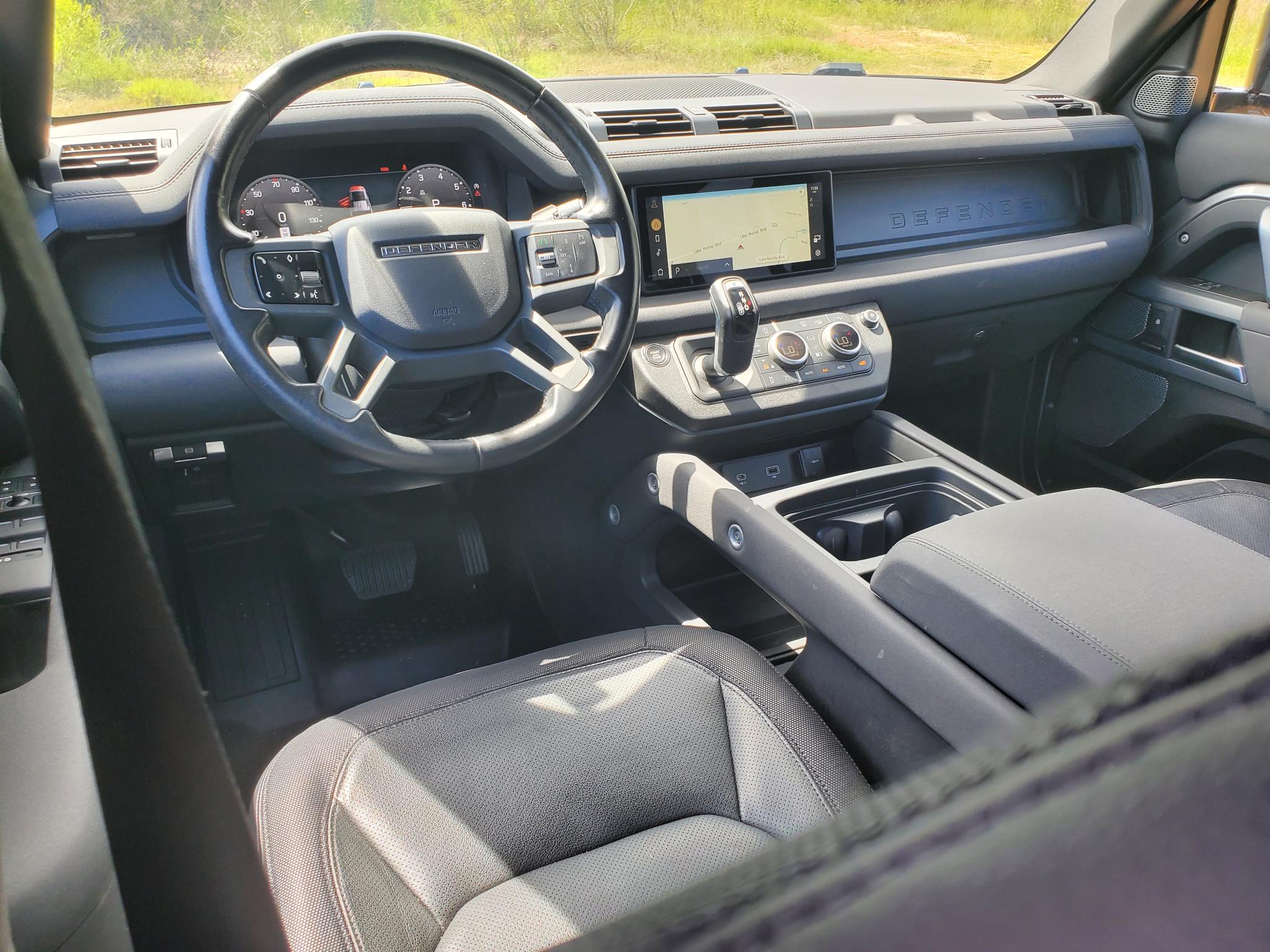 Land Rover Defender 110 X-Dynamic SE AWD 2023