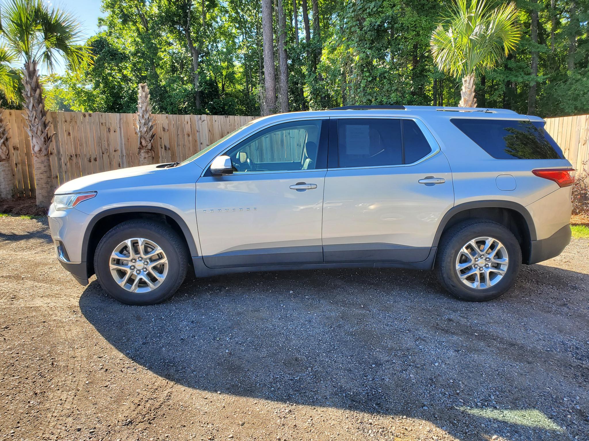Chevrolet Traverse FWD 4dr LT Cloth w/1LT 2018