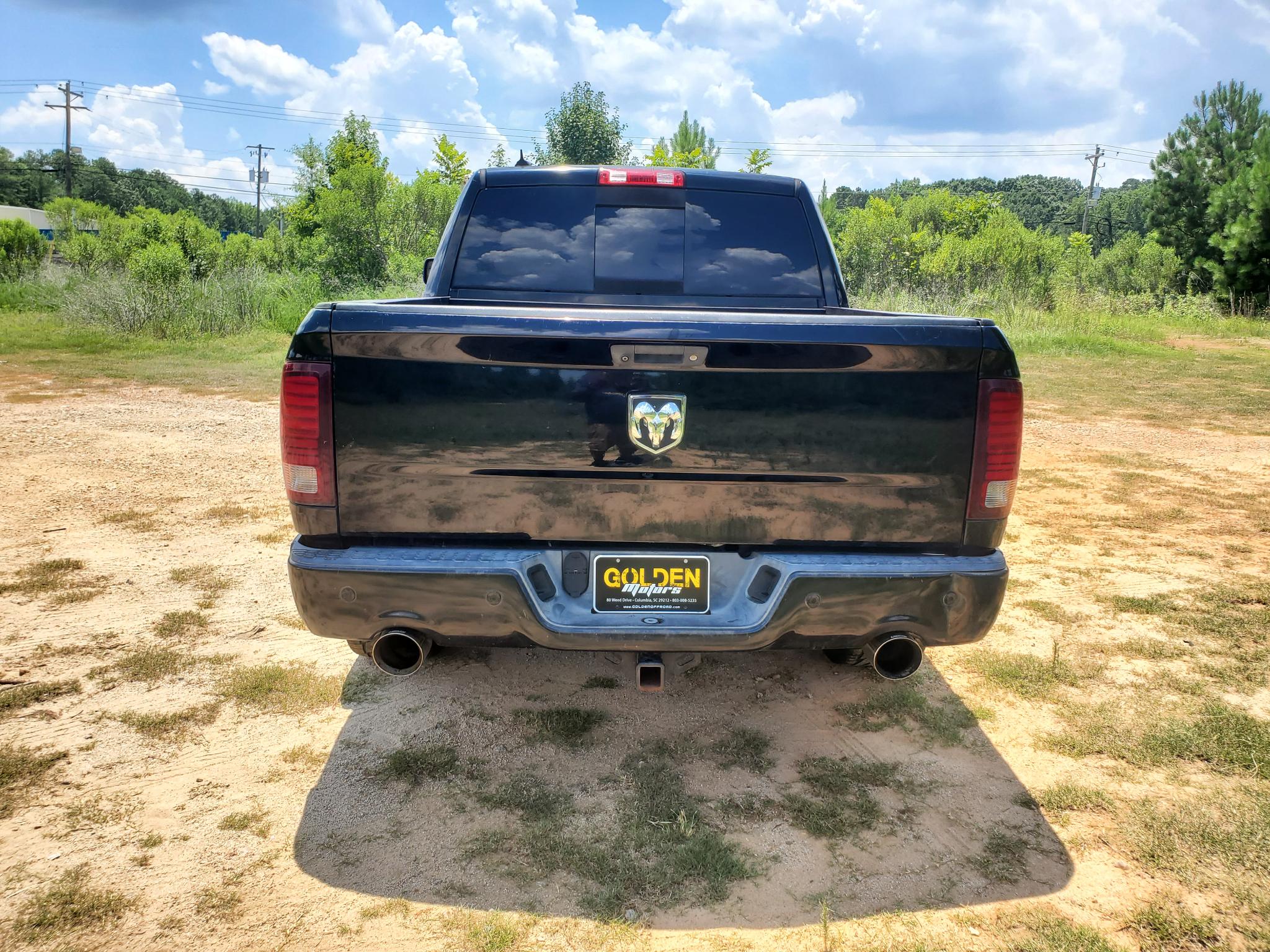 RAM 1500 2WD Crew Cab 140.5" Sport 2015