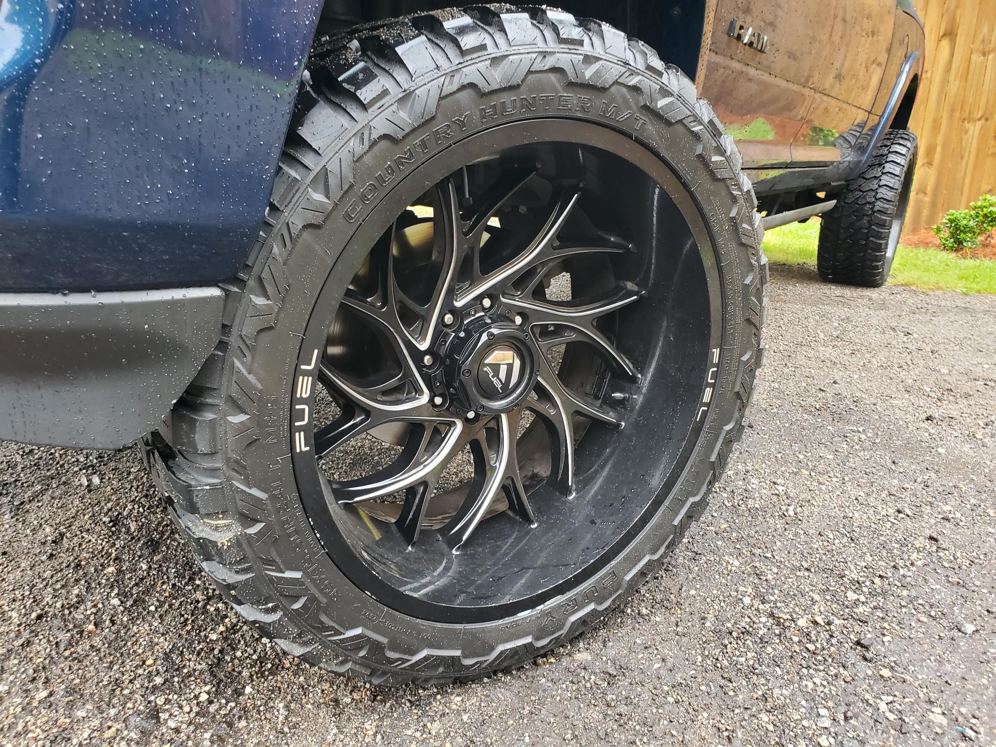 RAM 2500 Limited 4x4 Mega Cab 6'4" Box 2022