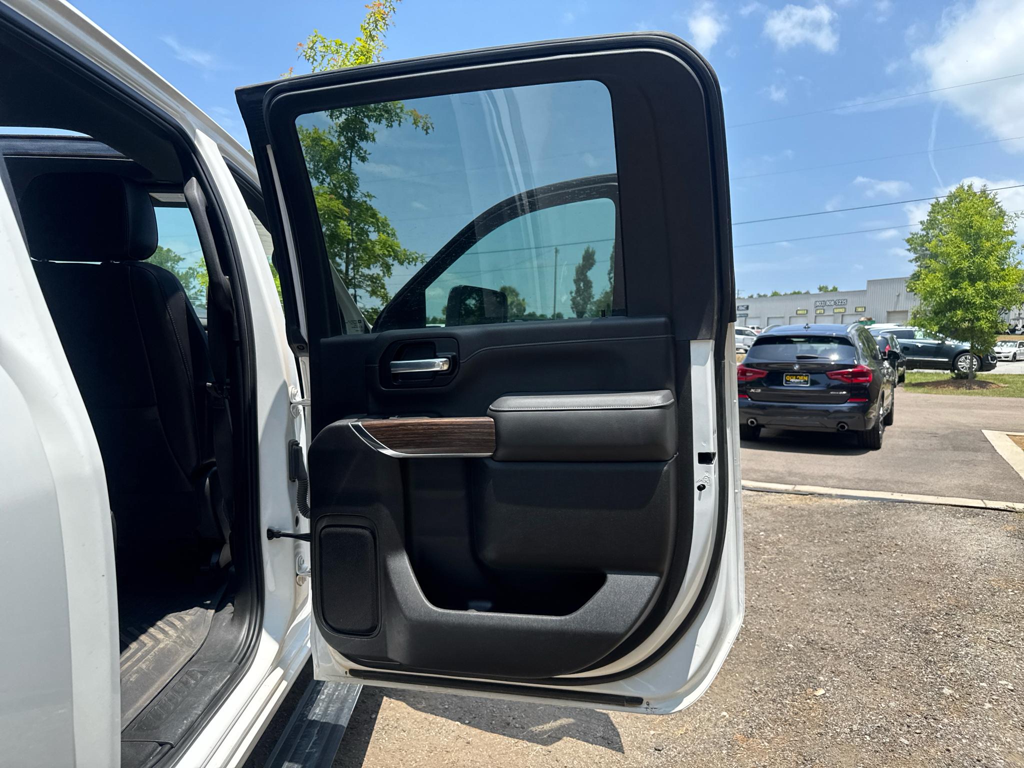 Chevrolet Silverado 2500HD 4WD Crew Cab 159" High Country 2022