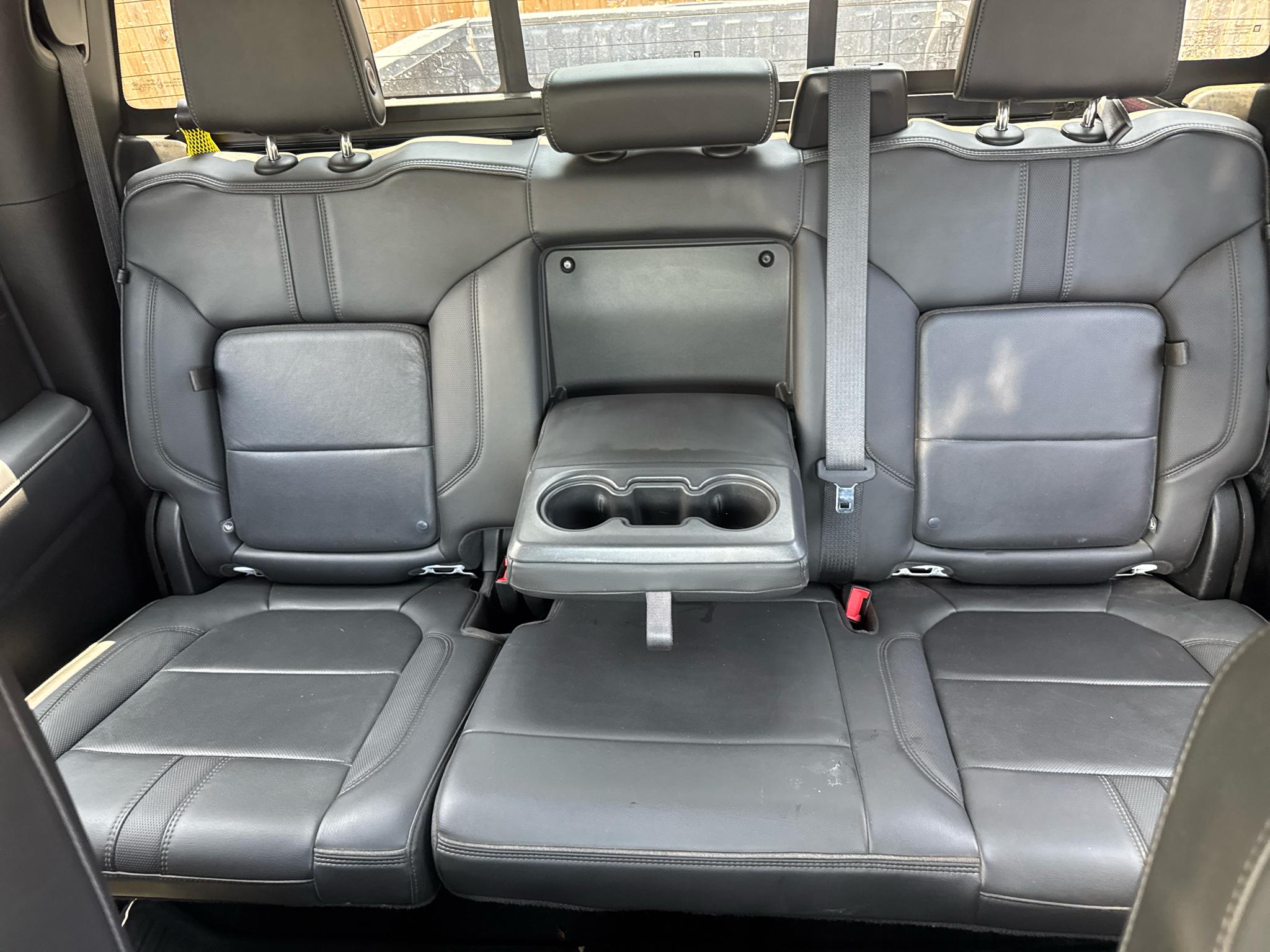 Chevrolet Silverado 2500HD 4WD Crew Cab 159" High Country 2022