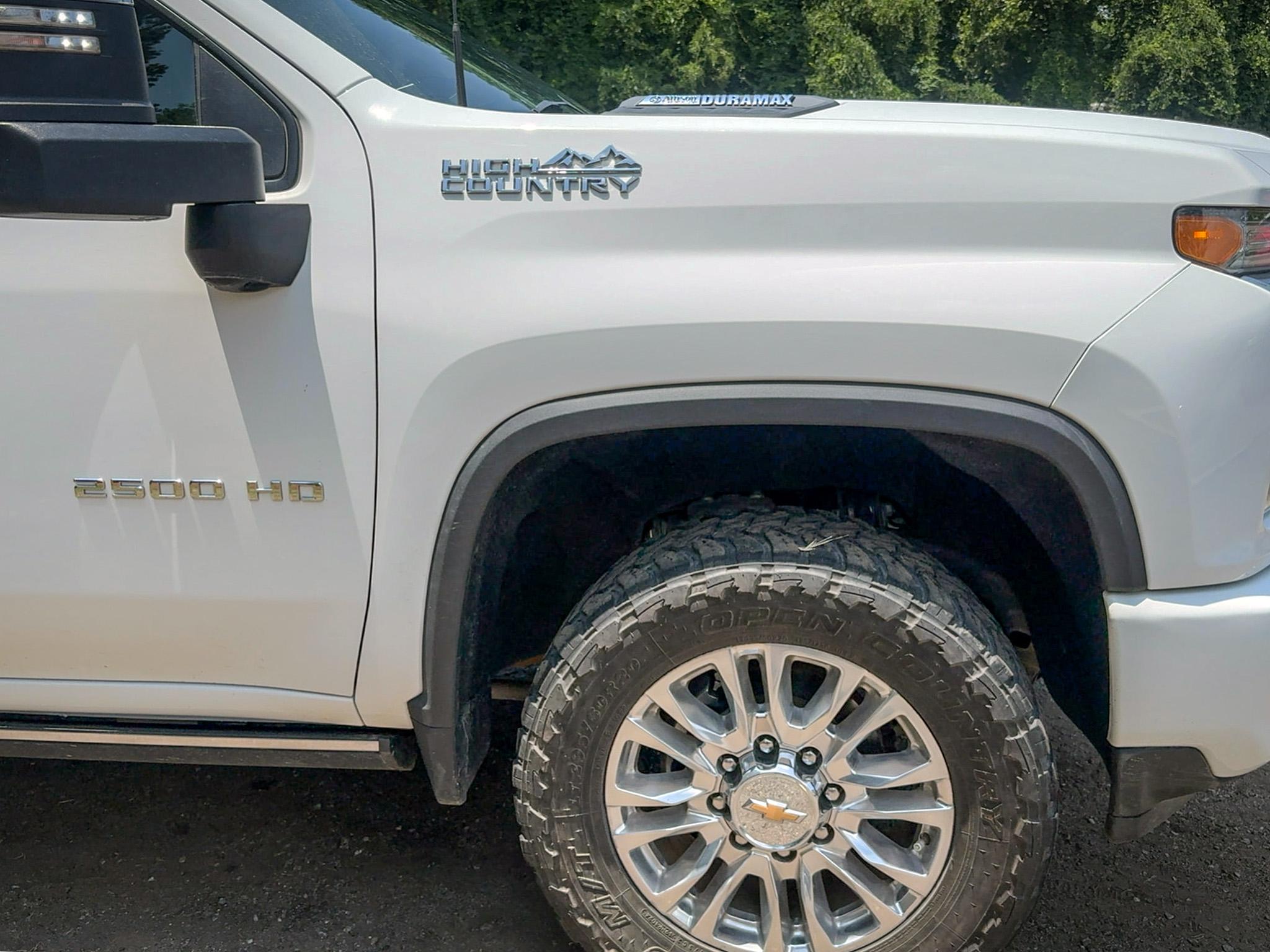 Chevrolet Silverado 2500HD 4WD Crew Cab 159" High Country 2022