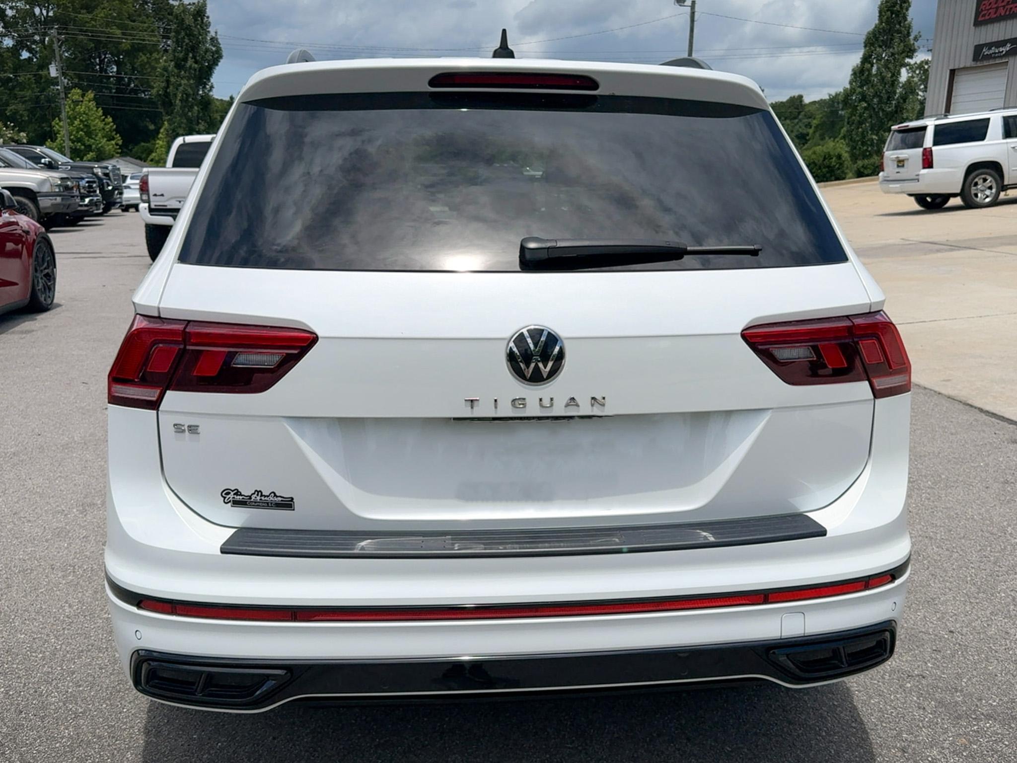 Volkswagen Tiguan 2.0T SE R-Line Black FWD 2023