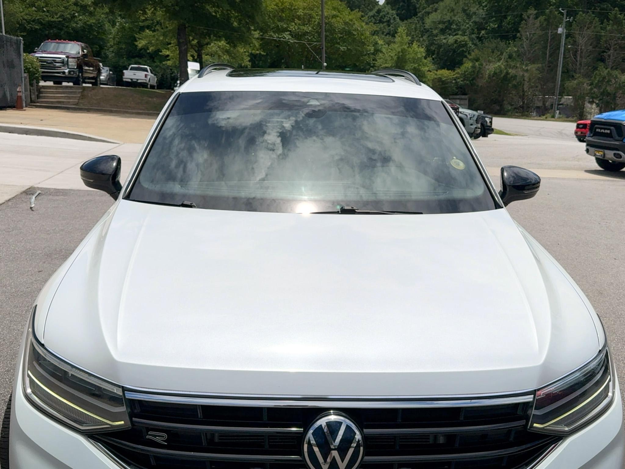 Volkswagen Tiguan 2.0T SE R-Line Black FWD 2023