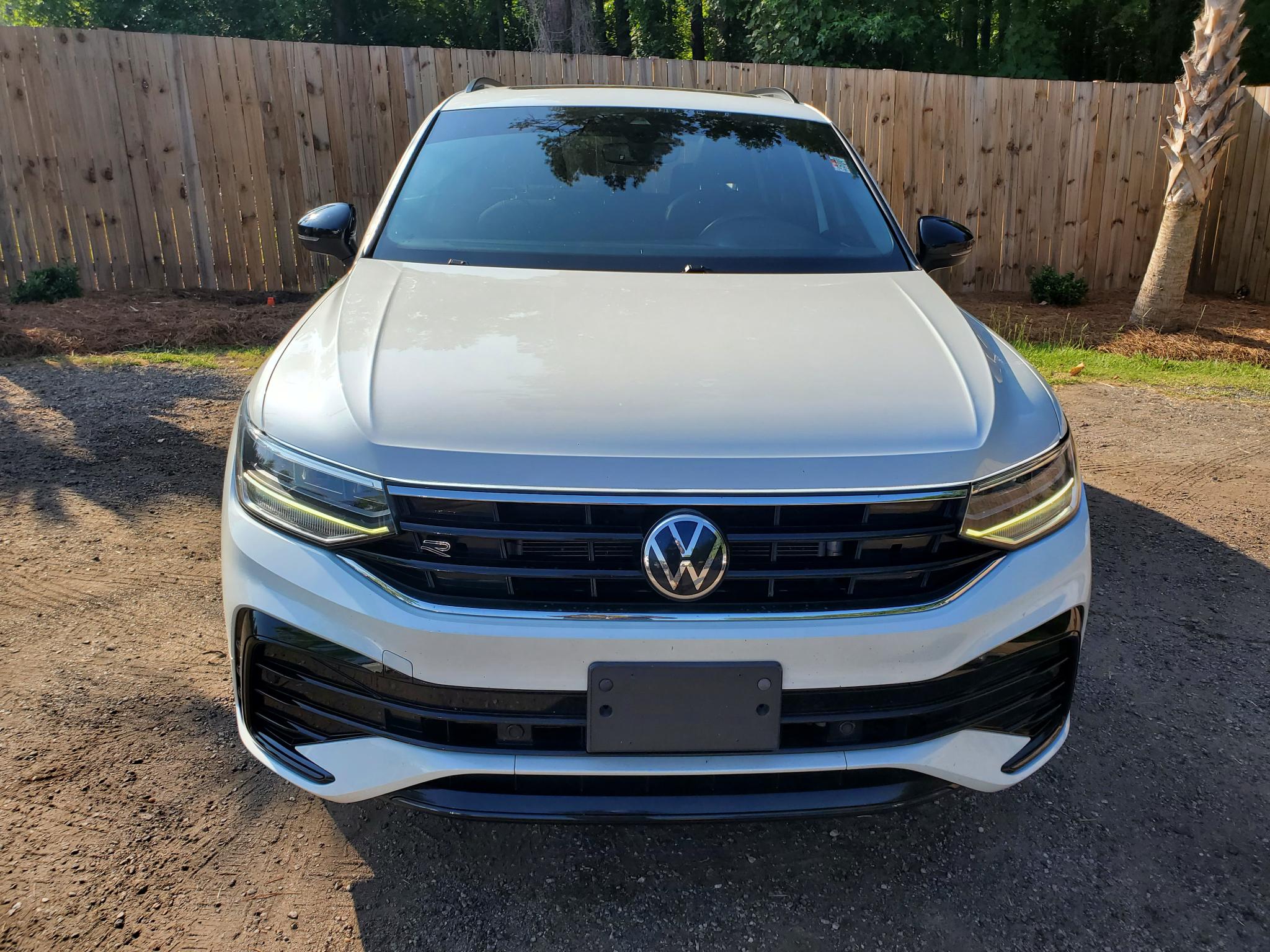 Volkswagen Tiguan 2.0T SE R-Line Black FWD 2023