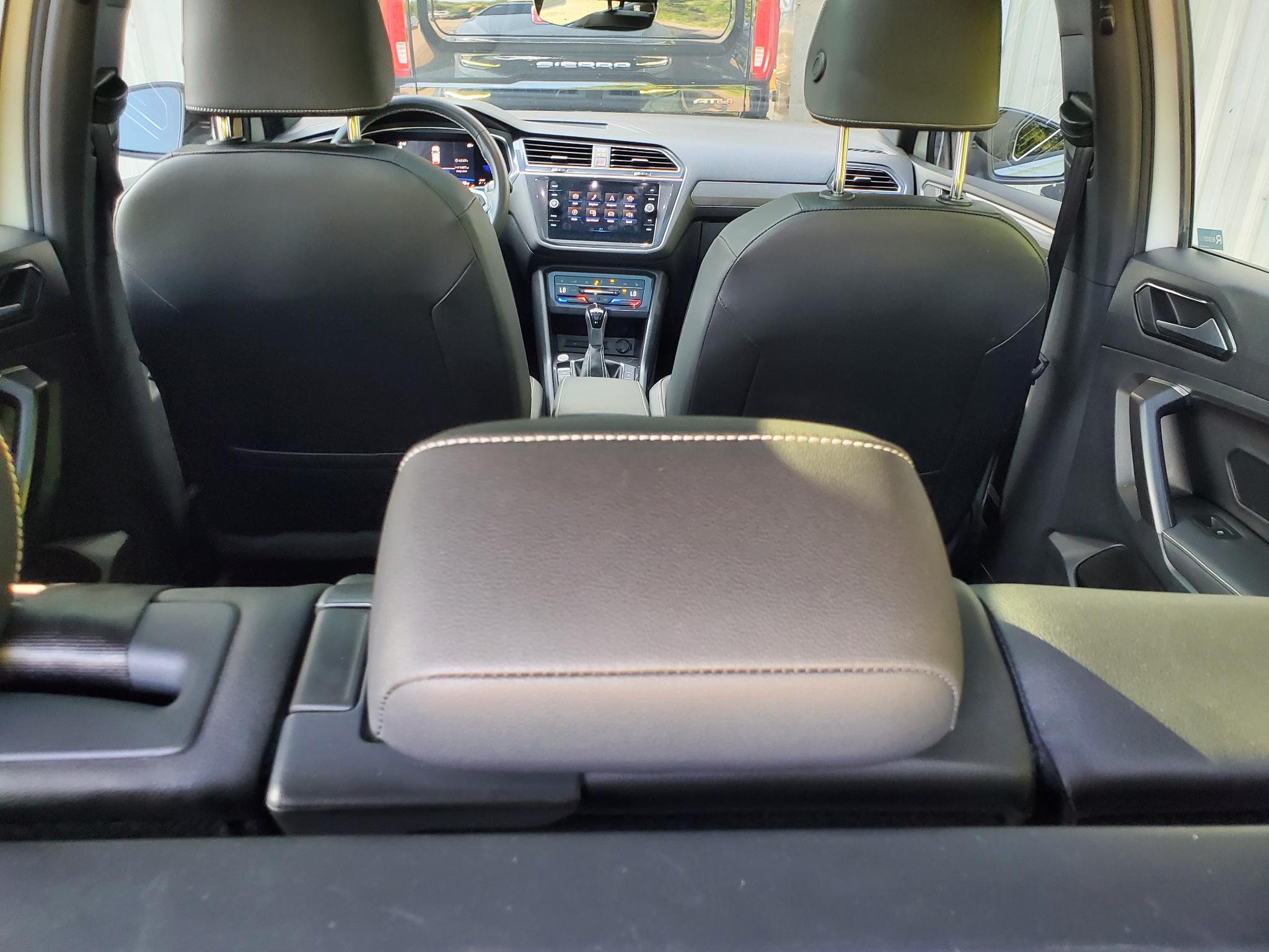 Volkswagen Tiguan 2.0T SE R-Line Black FWD 2023