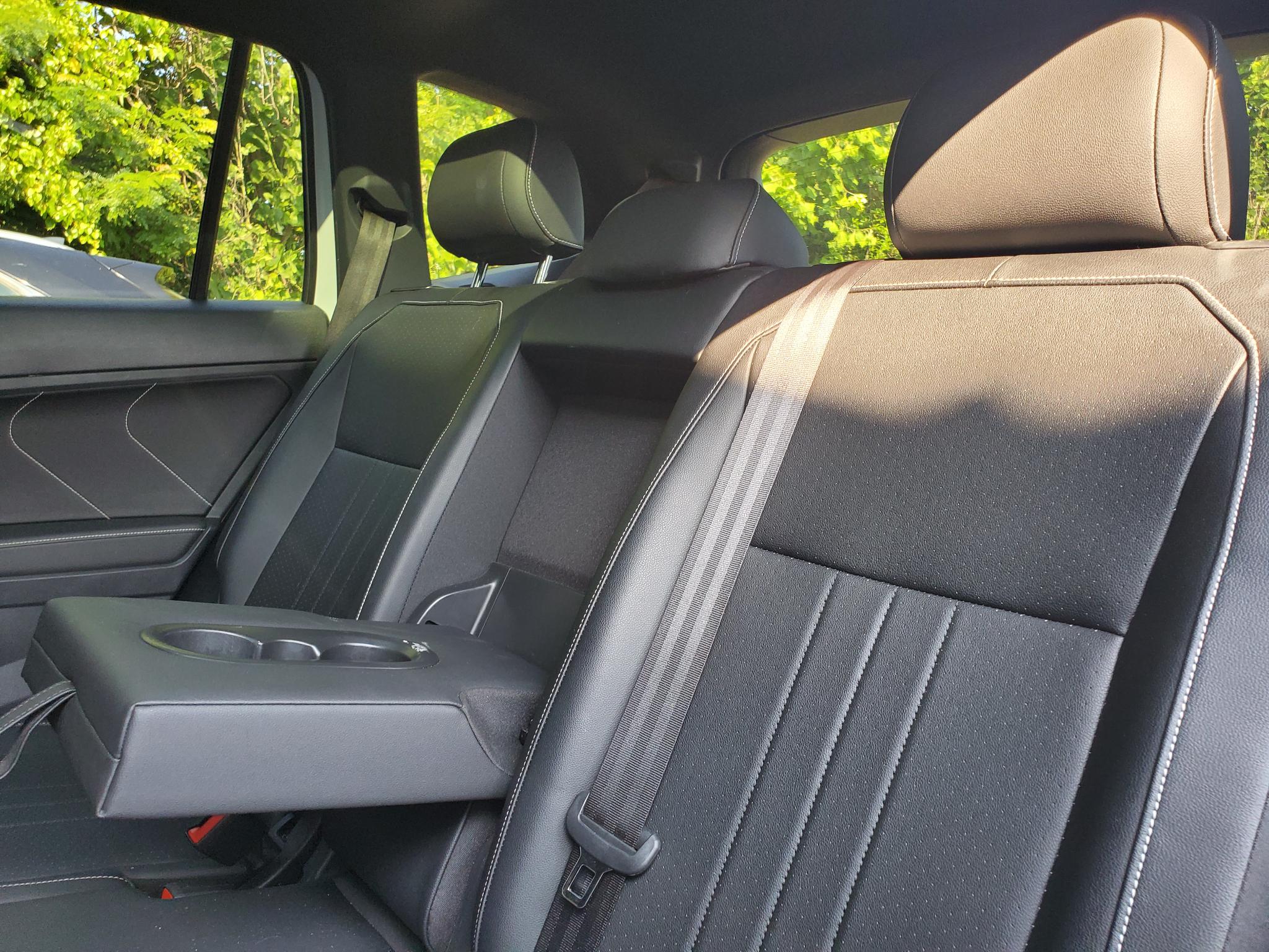 Volkswagen Tiguan 2.0T SE R-Line Black FWD 2023