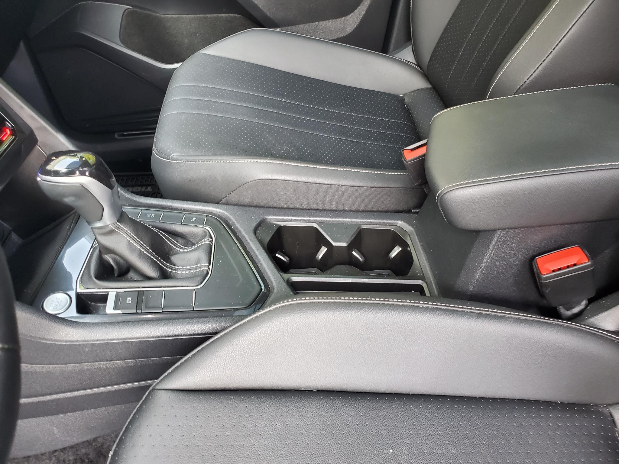 Volkswagen Tiguan 2.0T SE R-Line Black FWD 2023