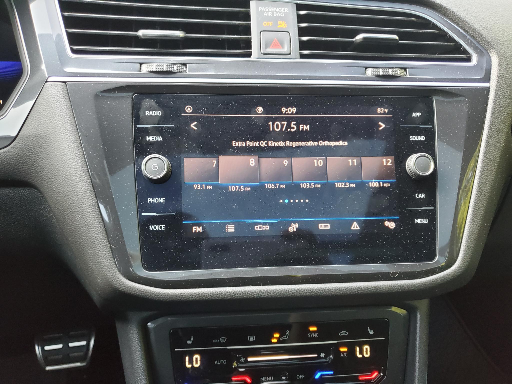 Volkswagen Tiguan 2.0T SE R-Line Black FWD 2023