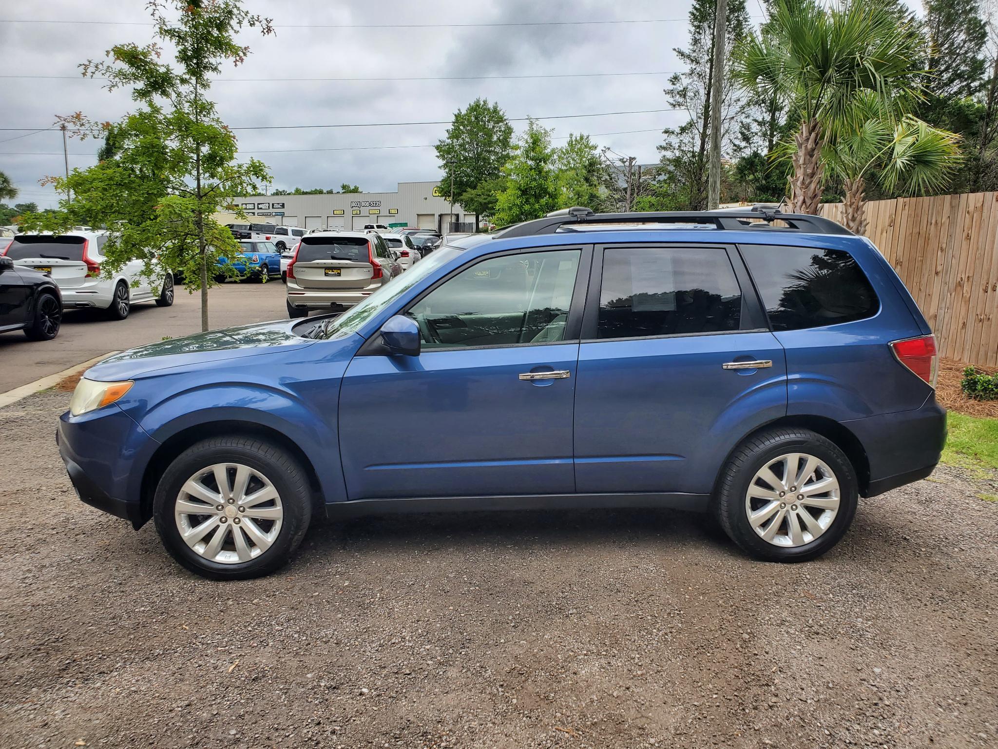Subaru Forester 4dr Auto 2.5X Premium 2013