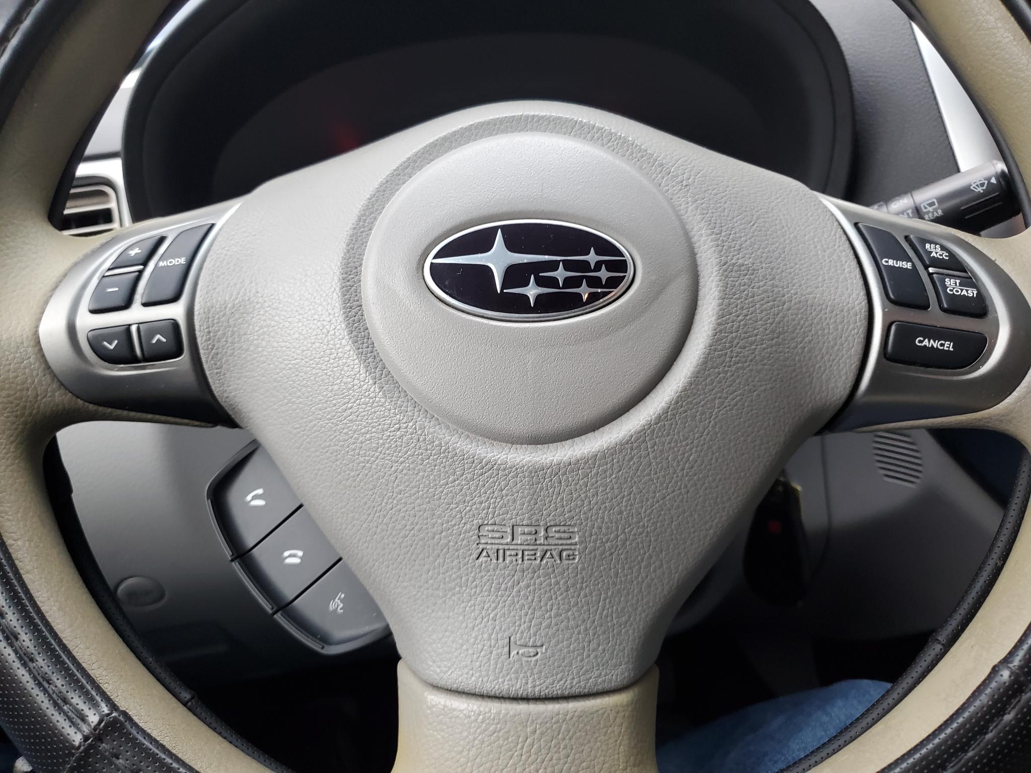 Subaru Forester 4dr Auto 2.5X Premium 2013