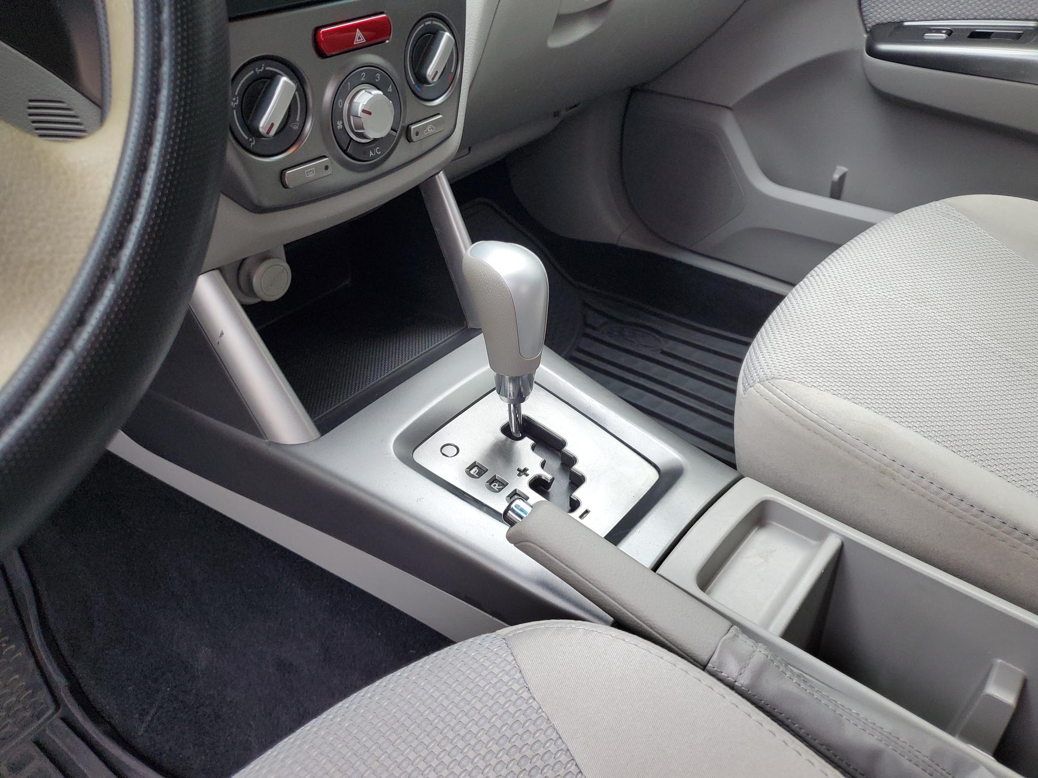 Subaru Forester 4dr Auto 2.5X Premium 2013