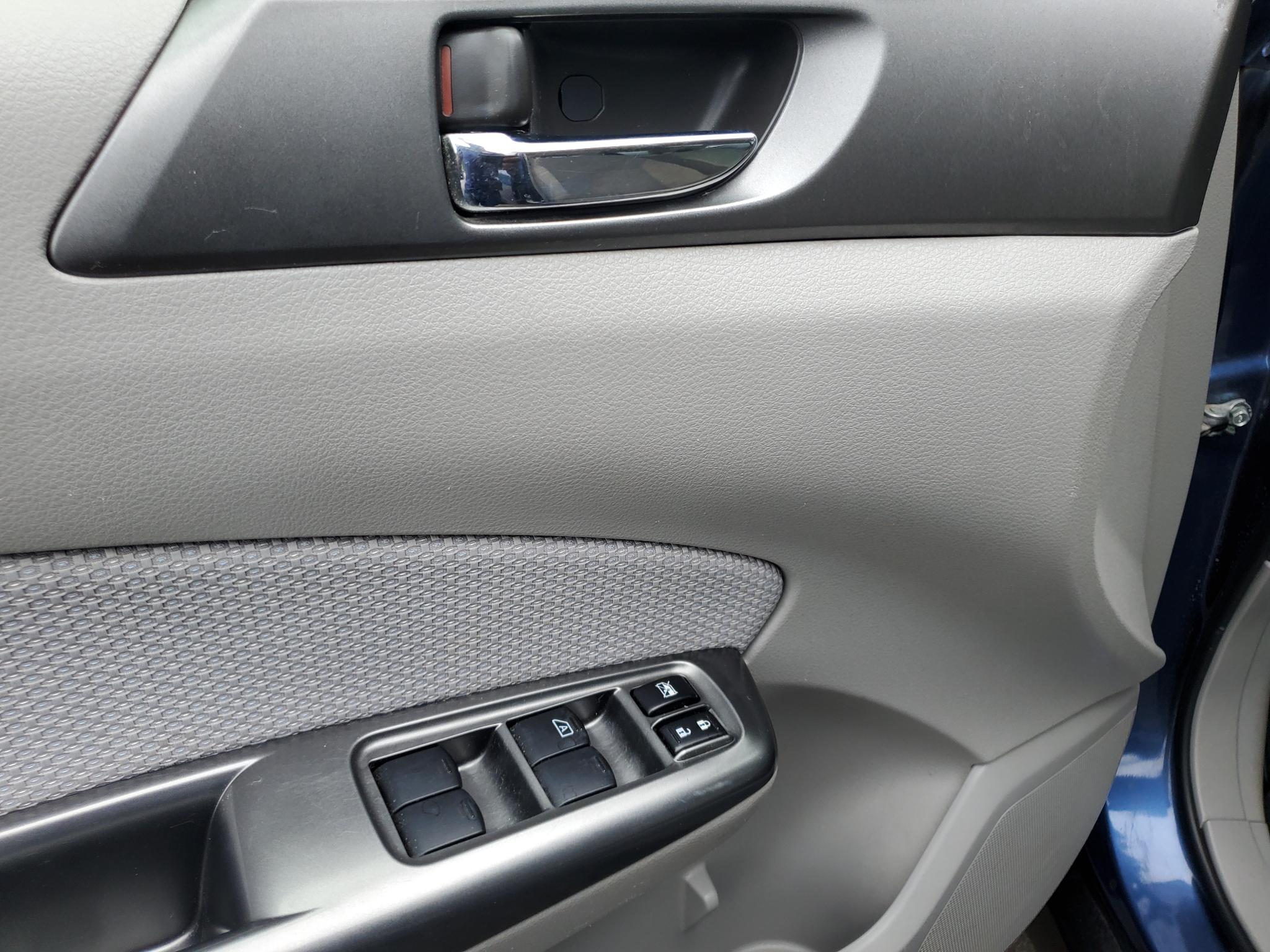 Subaru Forester 4dr Auto 2.5X Premium 2013