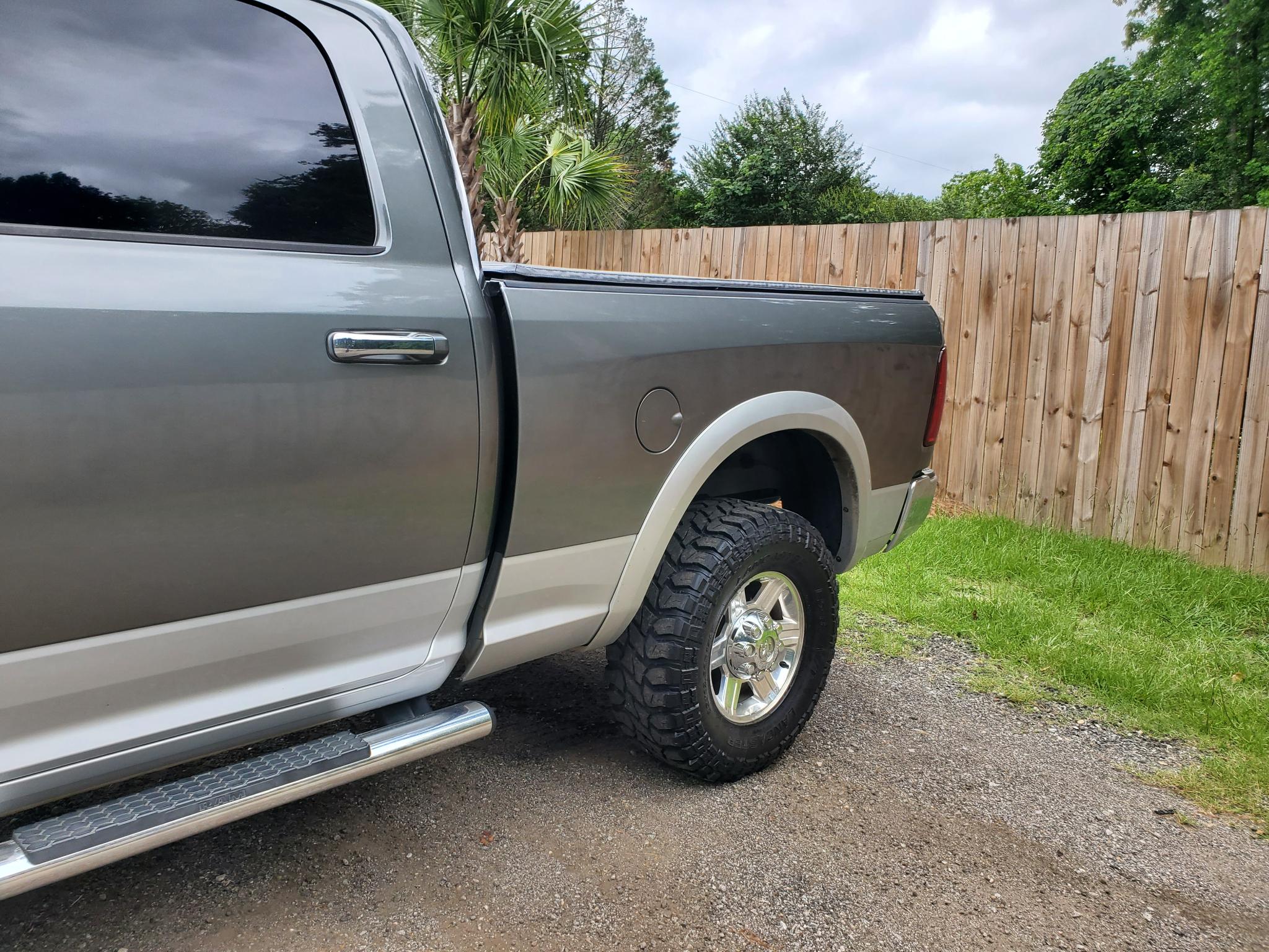 RAM 2500 4WD Crew Cab 149" Laramie 2012