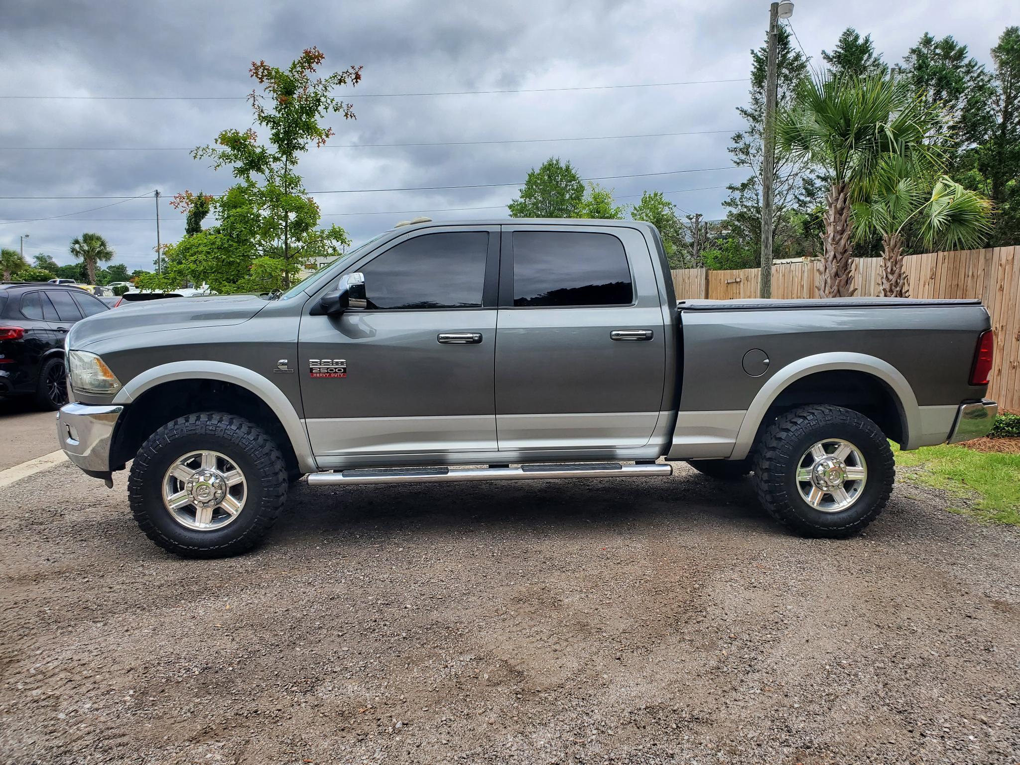 RAM 2500 4WD Crew Cab 149" Laramie 2012