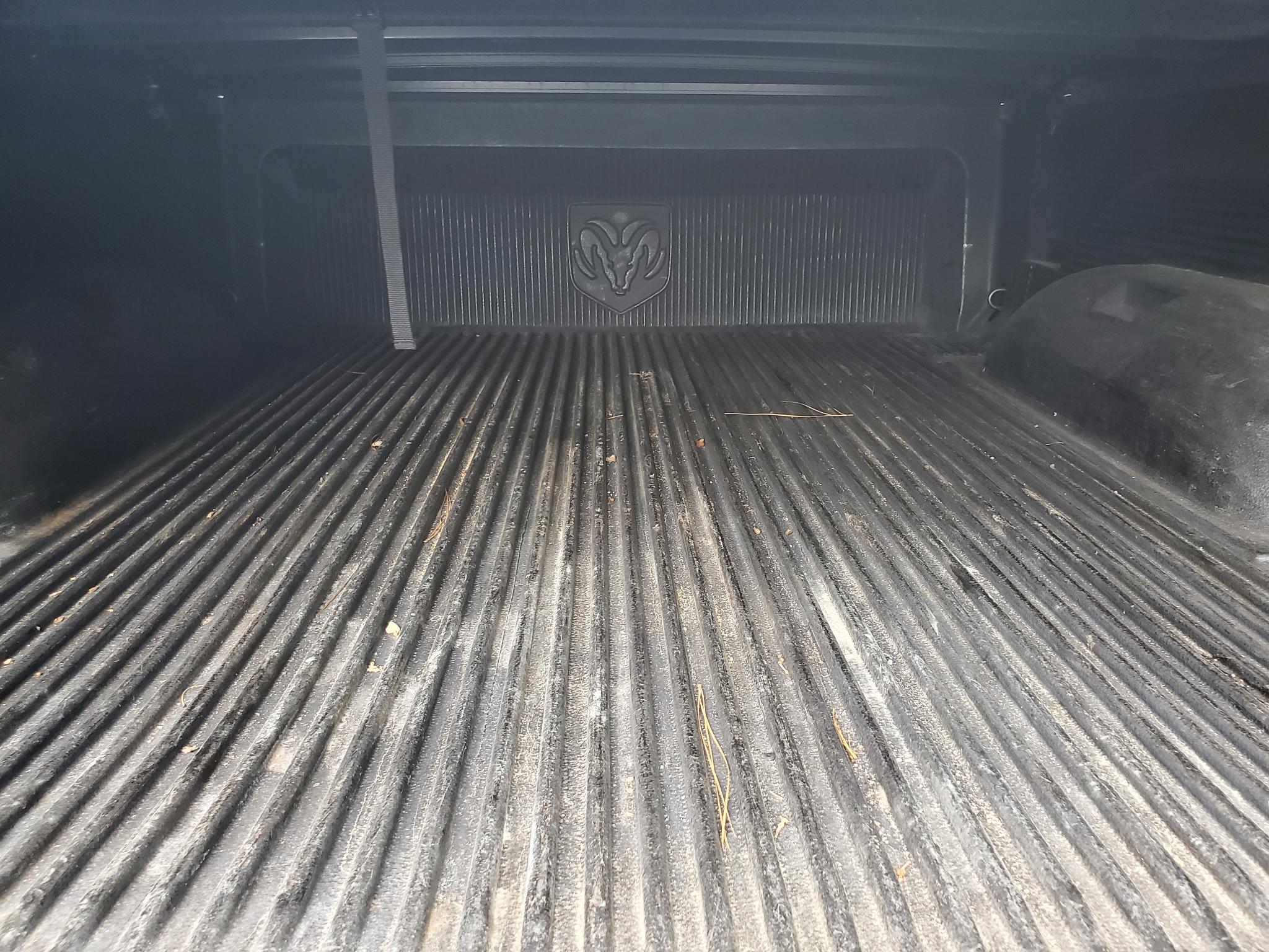 RAM 2500 4WD Crew Cab 149" Laramie 2012
