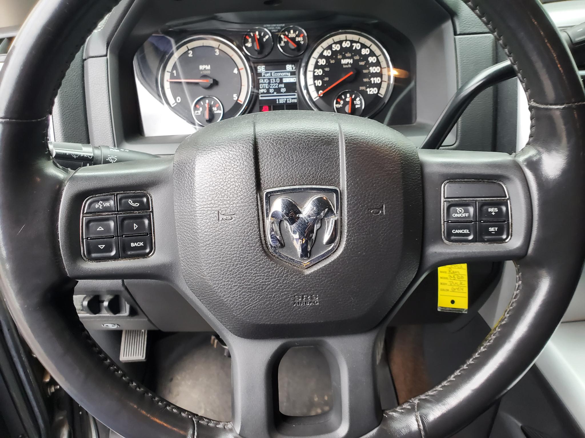 RAM 2500 4WD Crew Cab 149" Laramie 2012