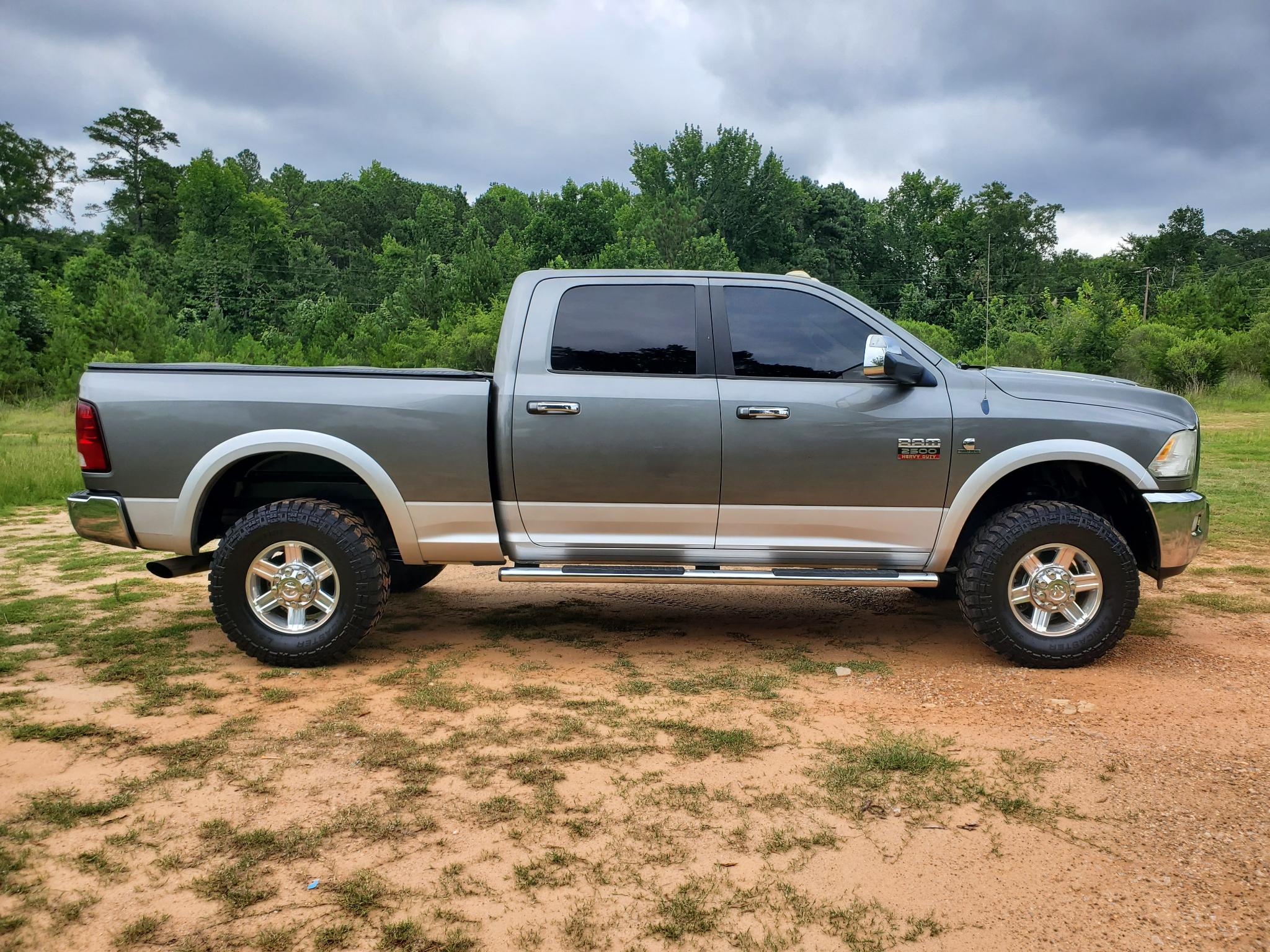RAM 2500 4WD Crew Cab 149" Laramie 2012