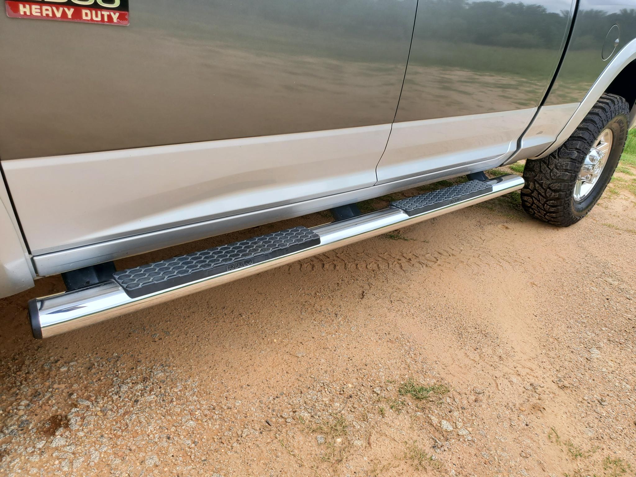 RAM 2500 4WD Crew Cab 149" Laramie 2012