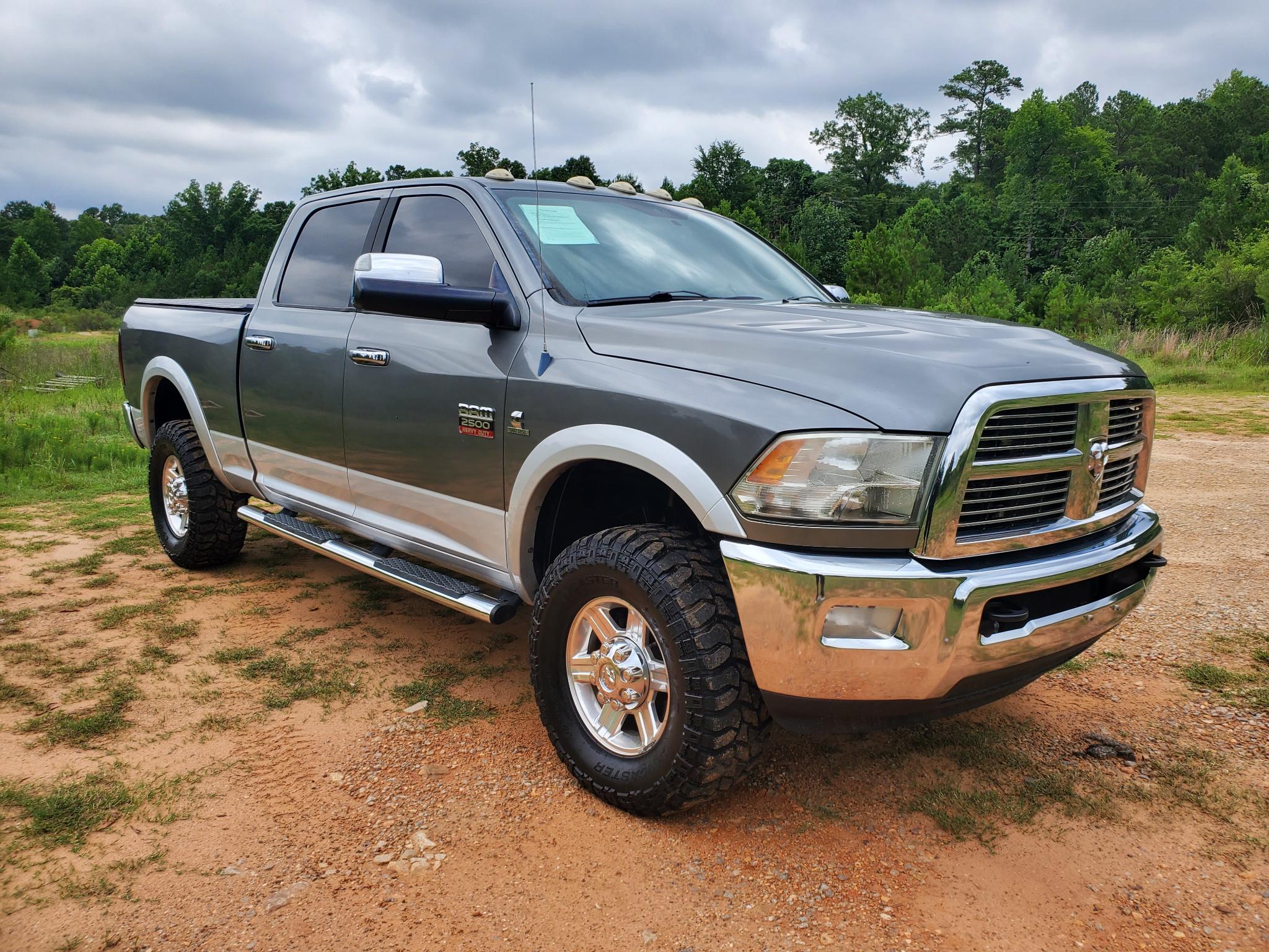 RAM 2500 4WD Crew Cab 149" Laramie 2012