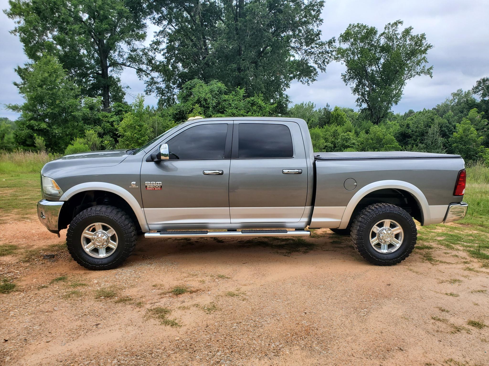 RAM 2500 4WD Crew Cab 149" Laramie 2012