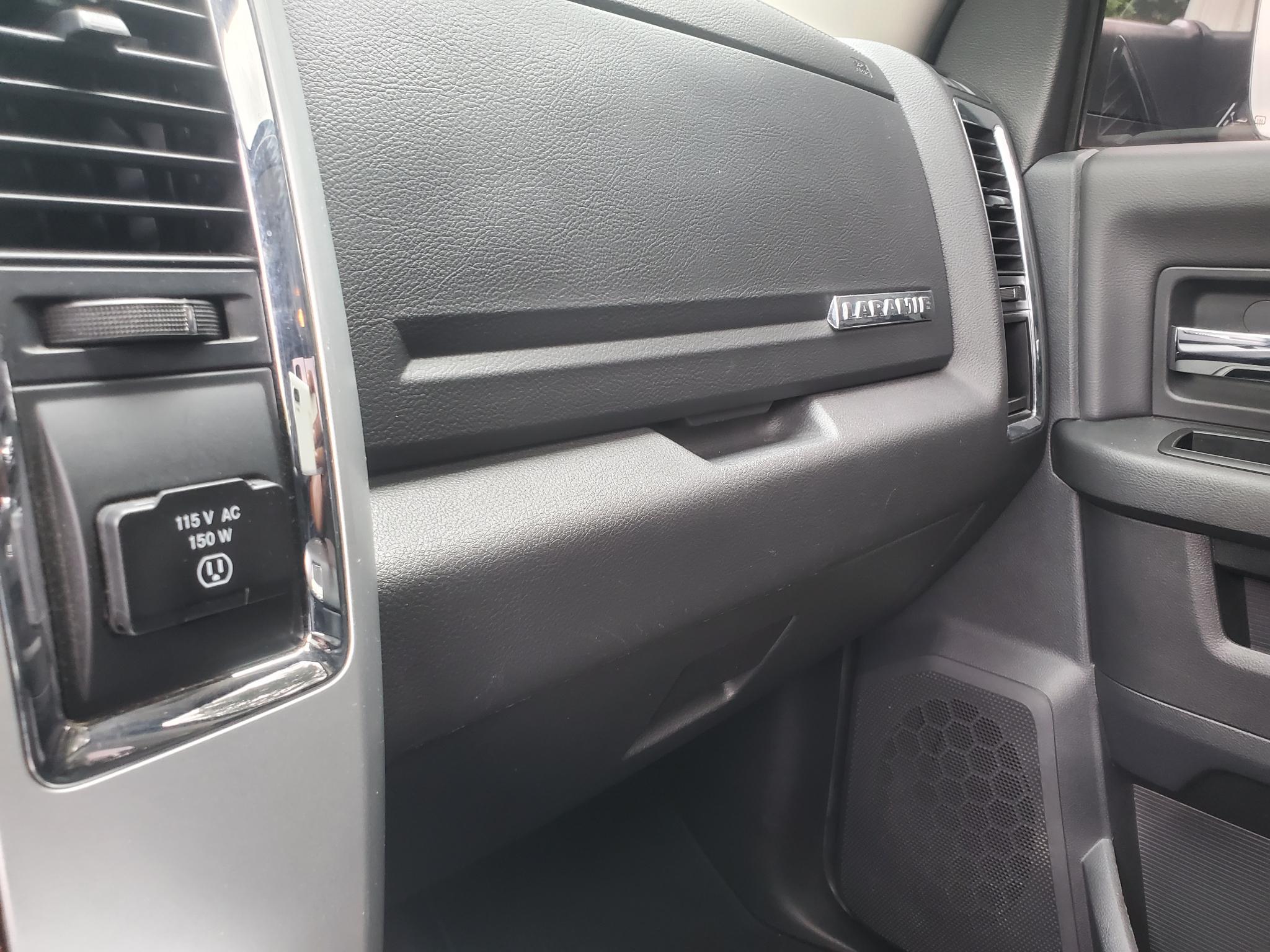 RAM 2500 4WD Crew Cab 149" Laramie 2012