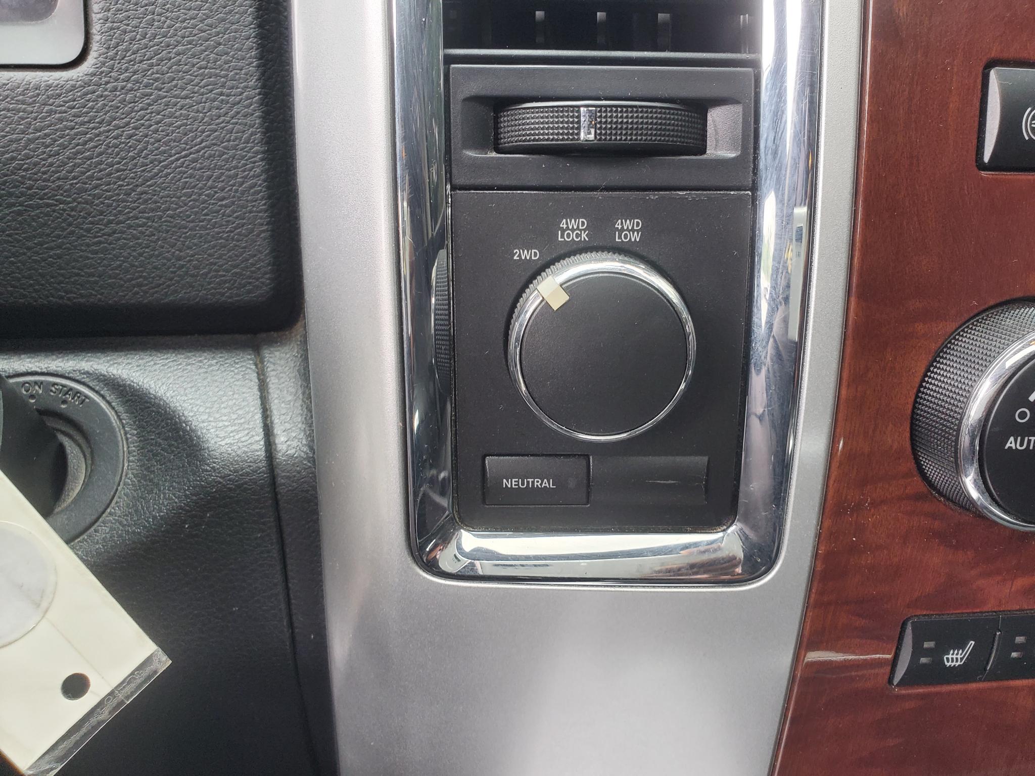 RAM 2500 4WD Crew Cab 149" Laramie 2012