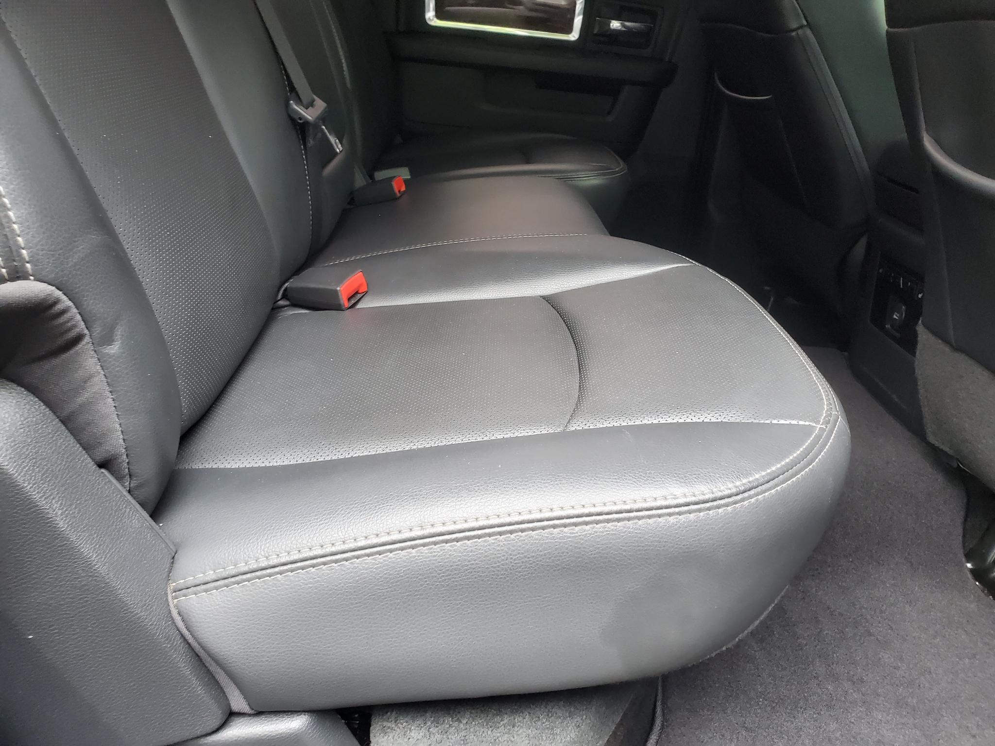 RAM 2500 4WD Crew Cab 149" Laramie 2012