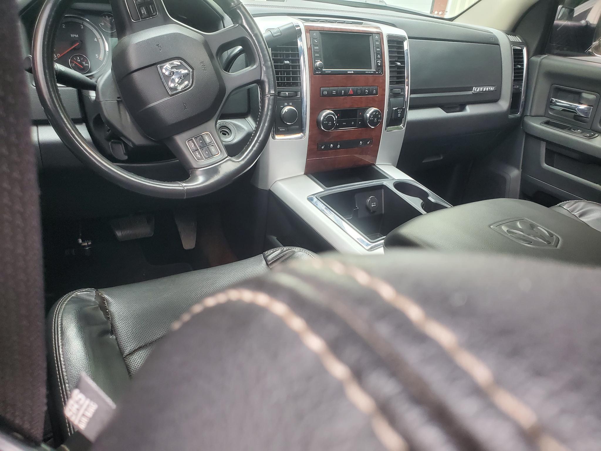 RAM 2500 4WD Crew Cab 149" Laramie 2012