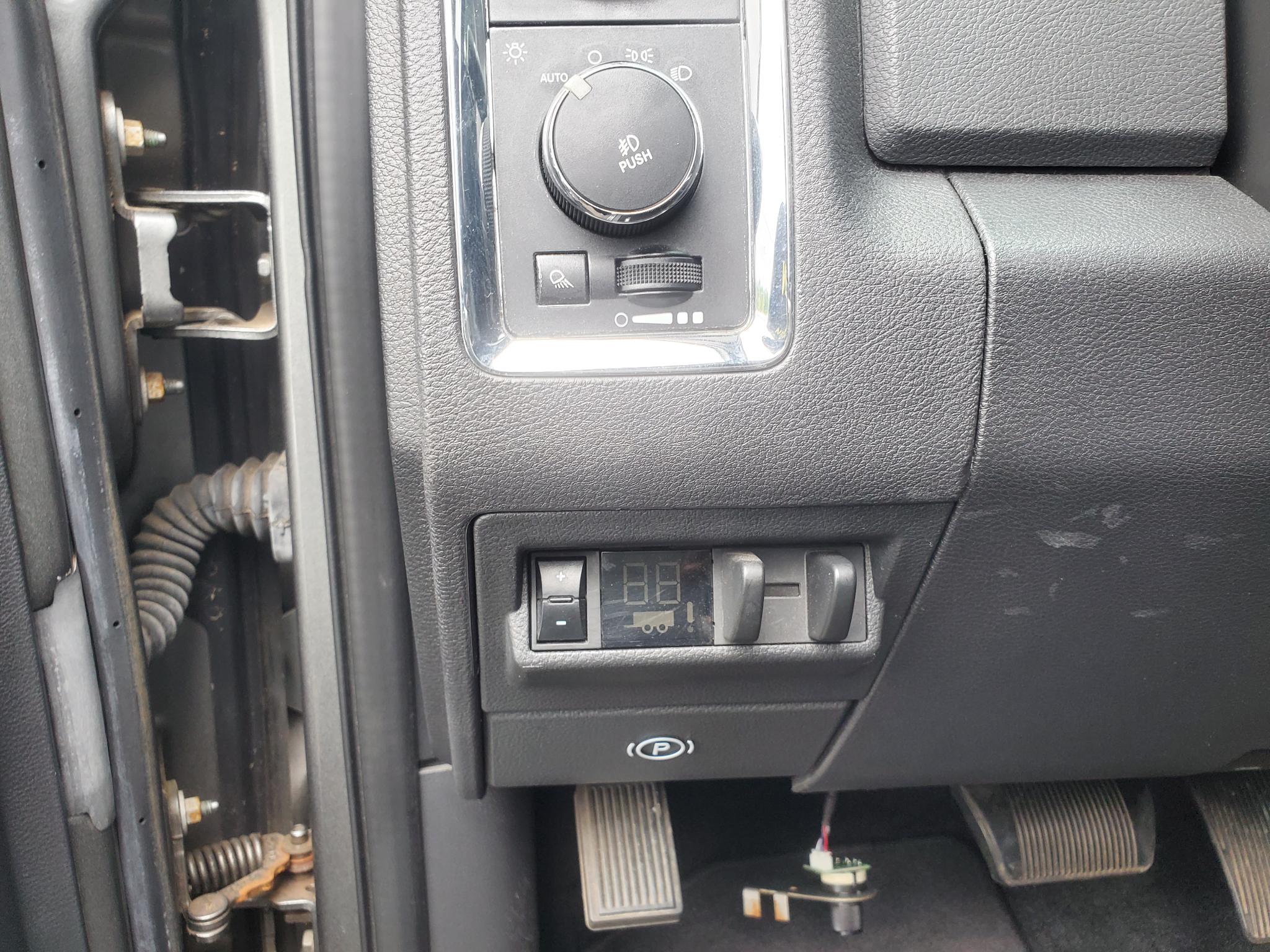RAM 2500 4WD Crew Cab 149" Laramie 2012
