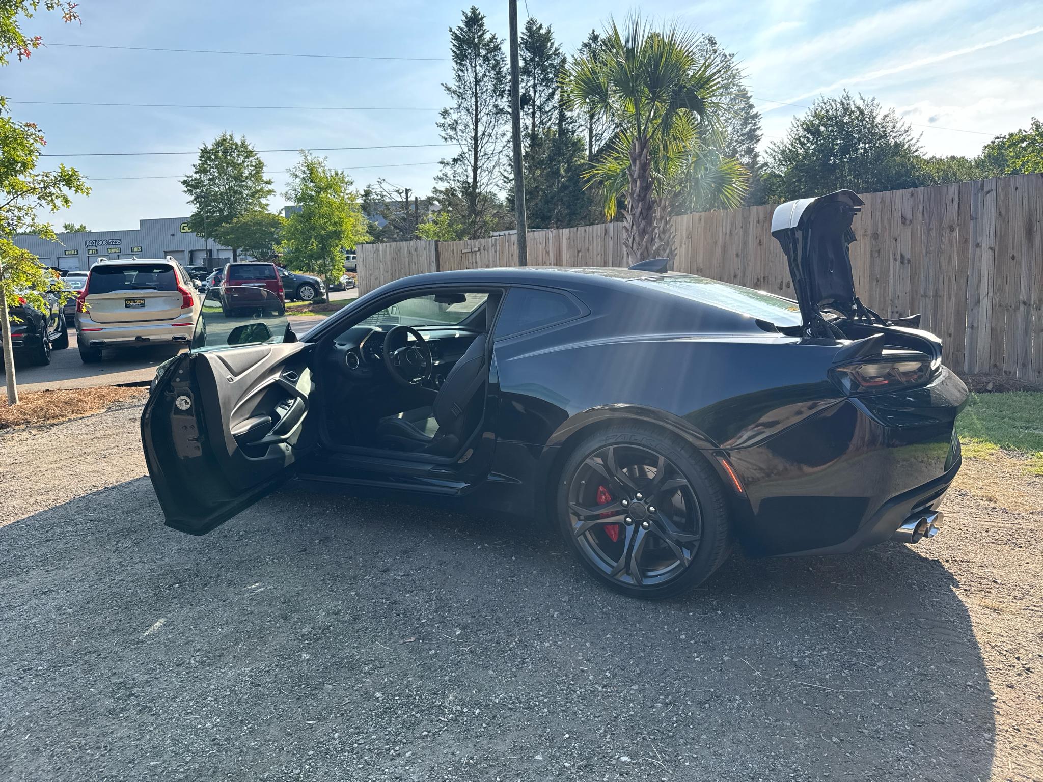 Chevrolet Camaro 2dr Cpe 1SS 2018