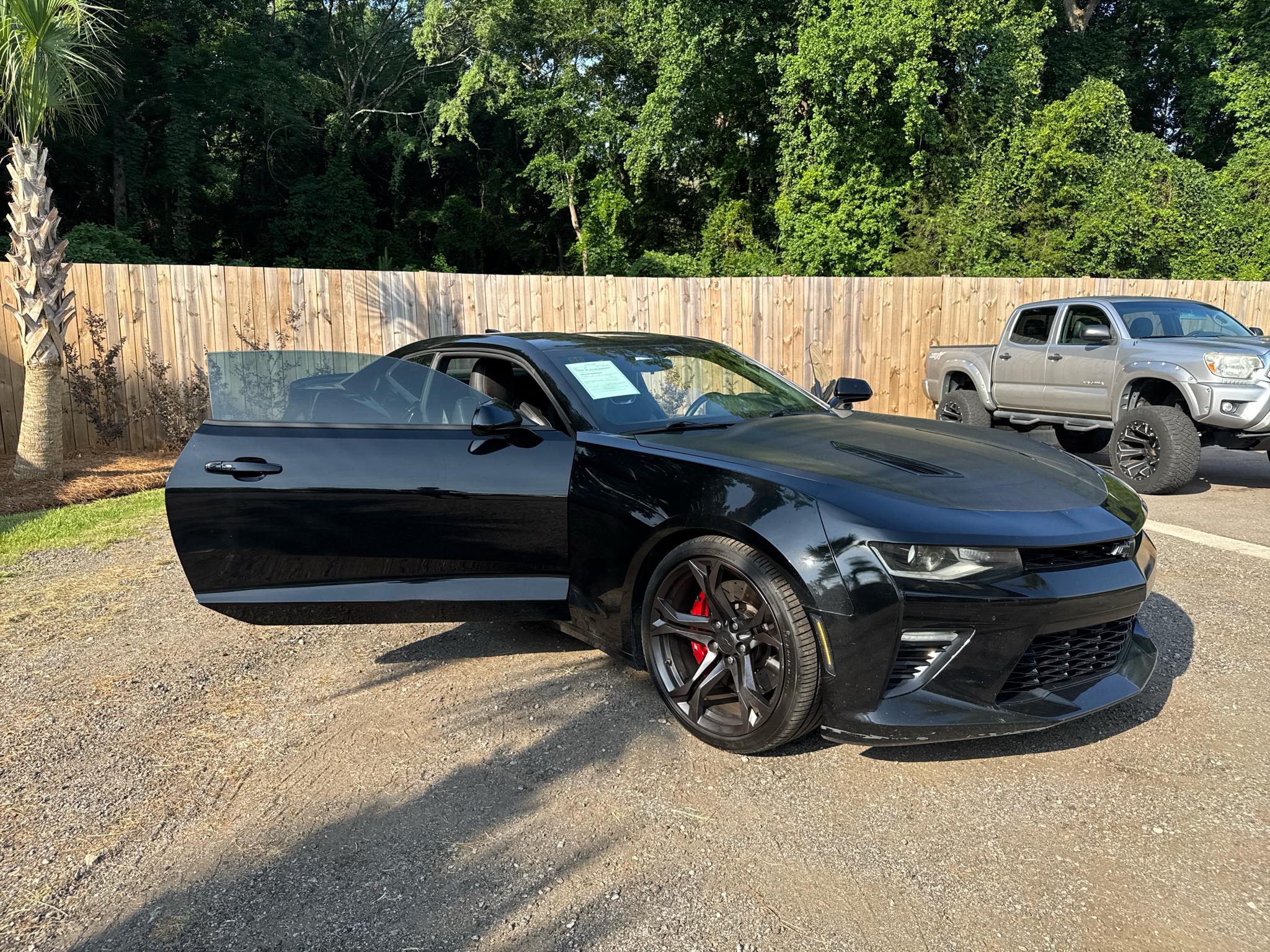 Chevrolet Camaro 2dr Cpe 1SS 2018
