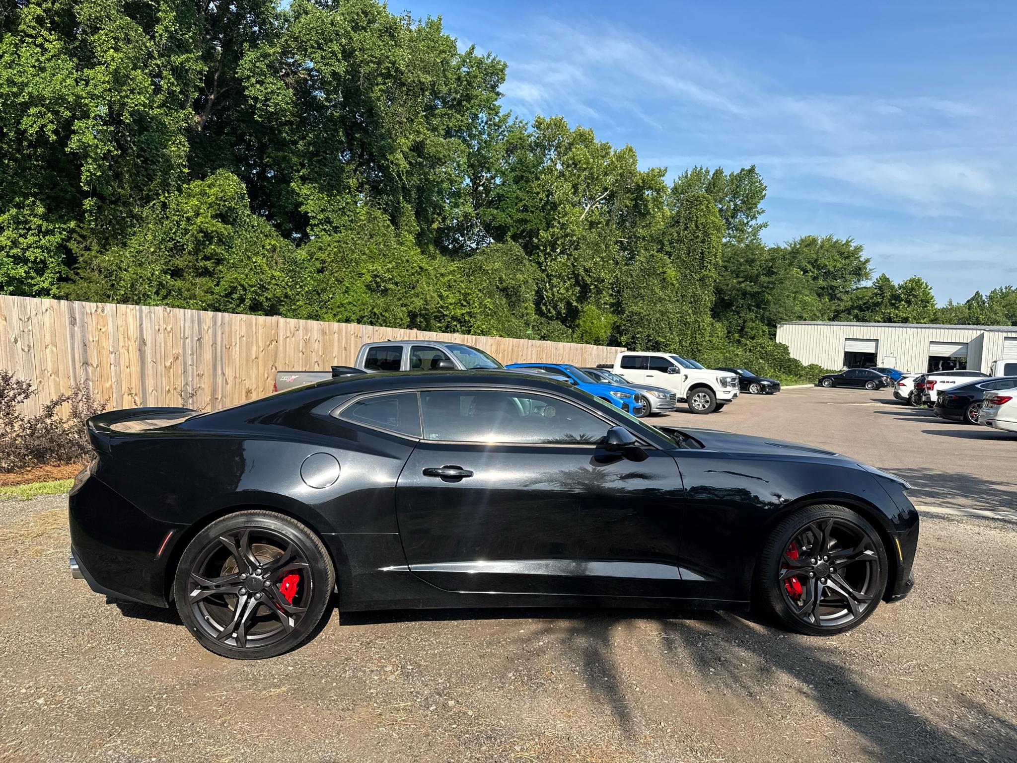 Chevrolet Camaro 2dr Cpe 1SS 2018
