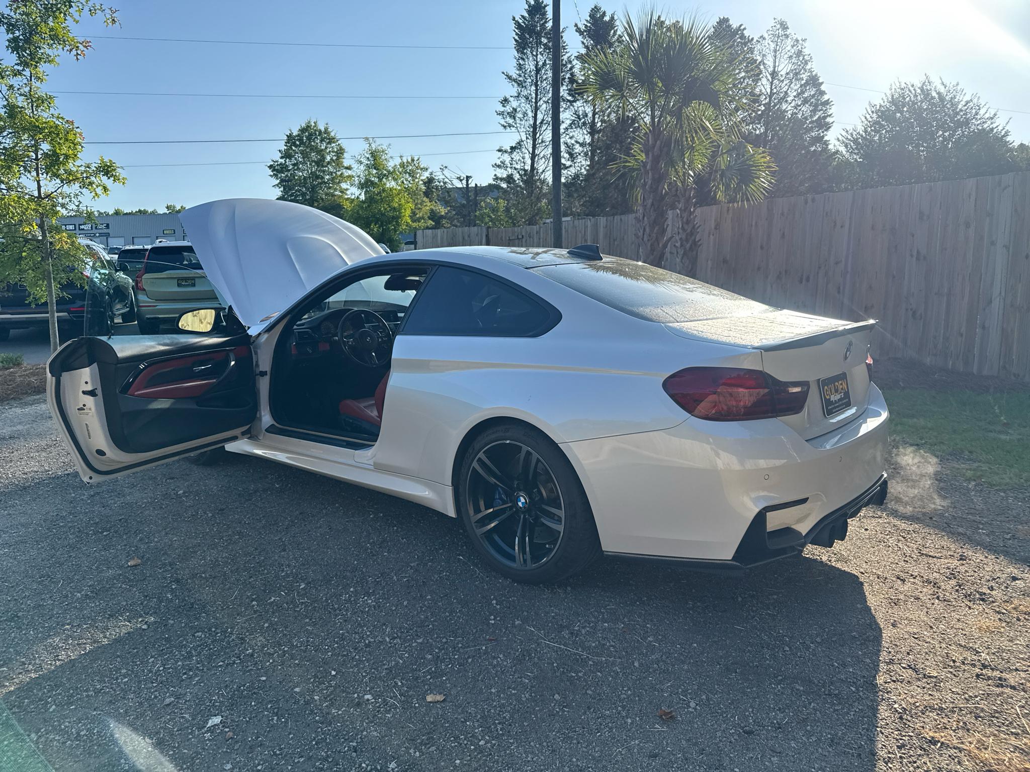 BMW M4 2D Coupe 2015