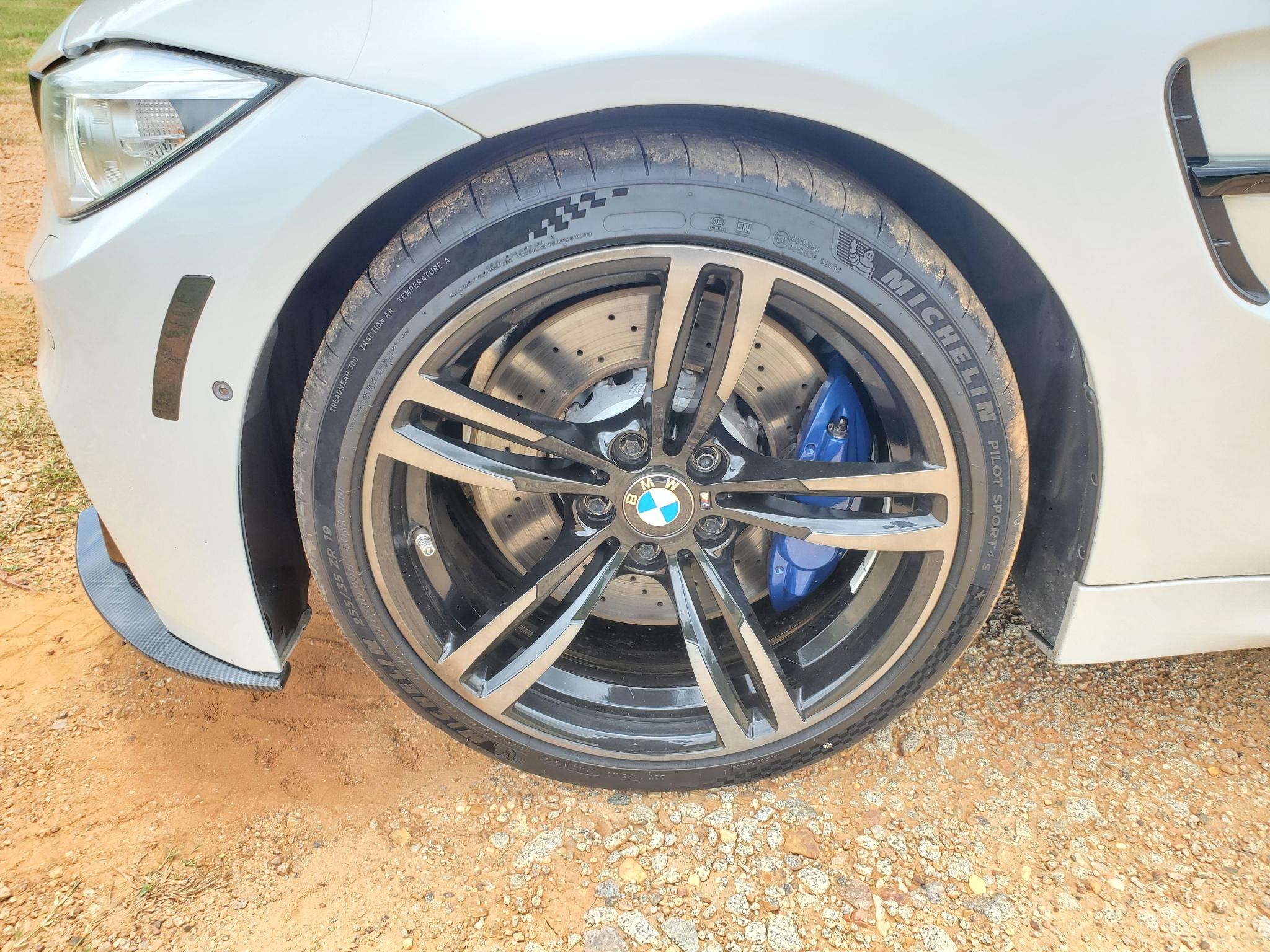 BMW M4 2D Coupe 2015