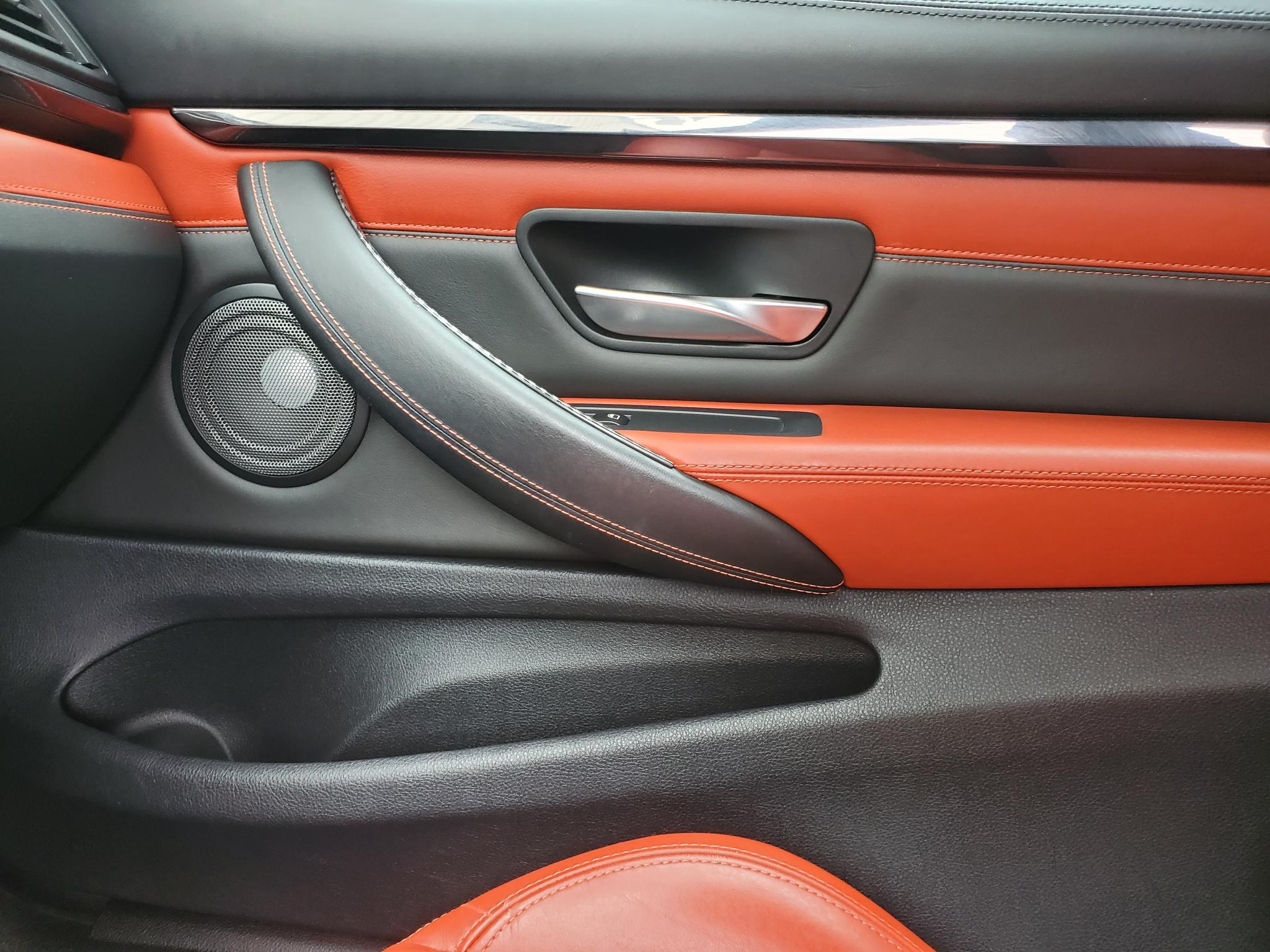 BMW M4 2D Coupe 2015